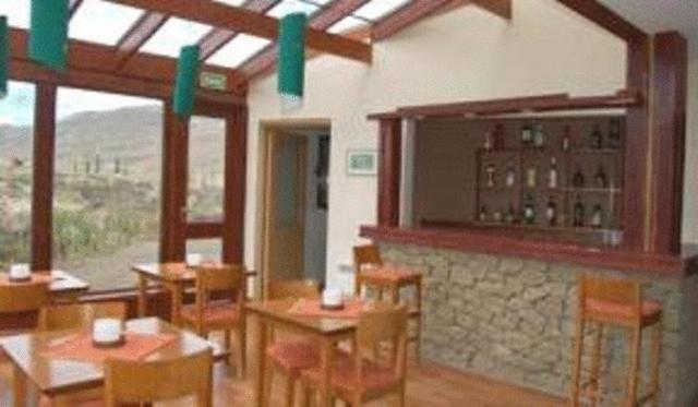 Hosteria Roblesur