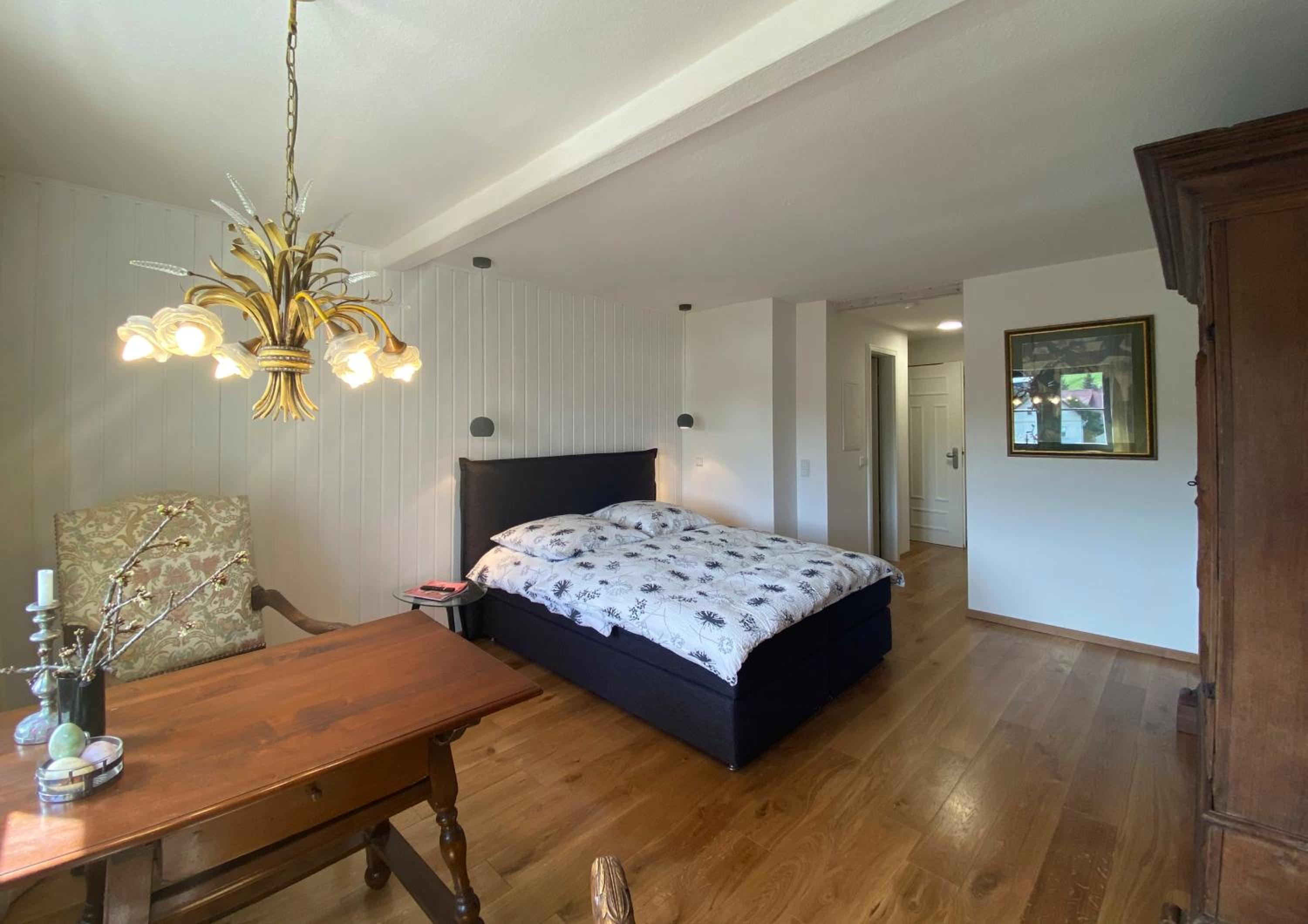 Ferienparadies im Alten Pfarrhaus - Fewos für 2 - 6 Personen - Gartensauna - Parkplätze view 4