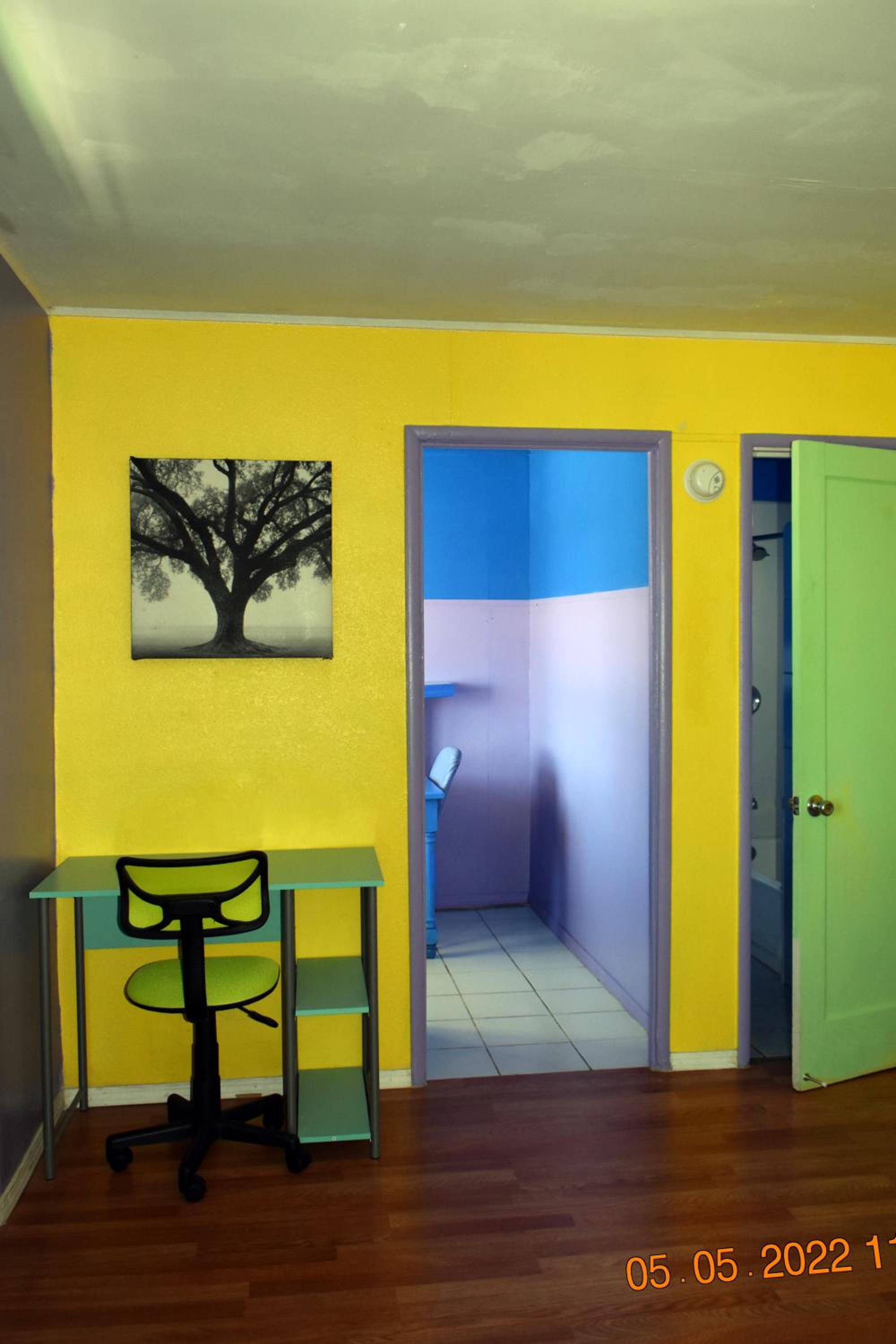 9 Palms Inn