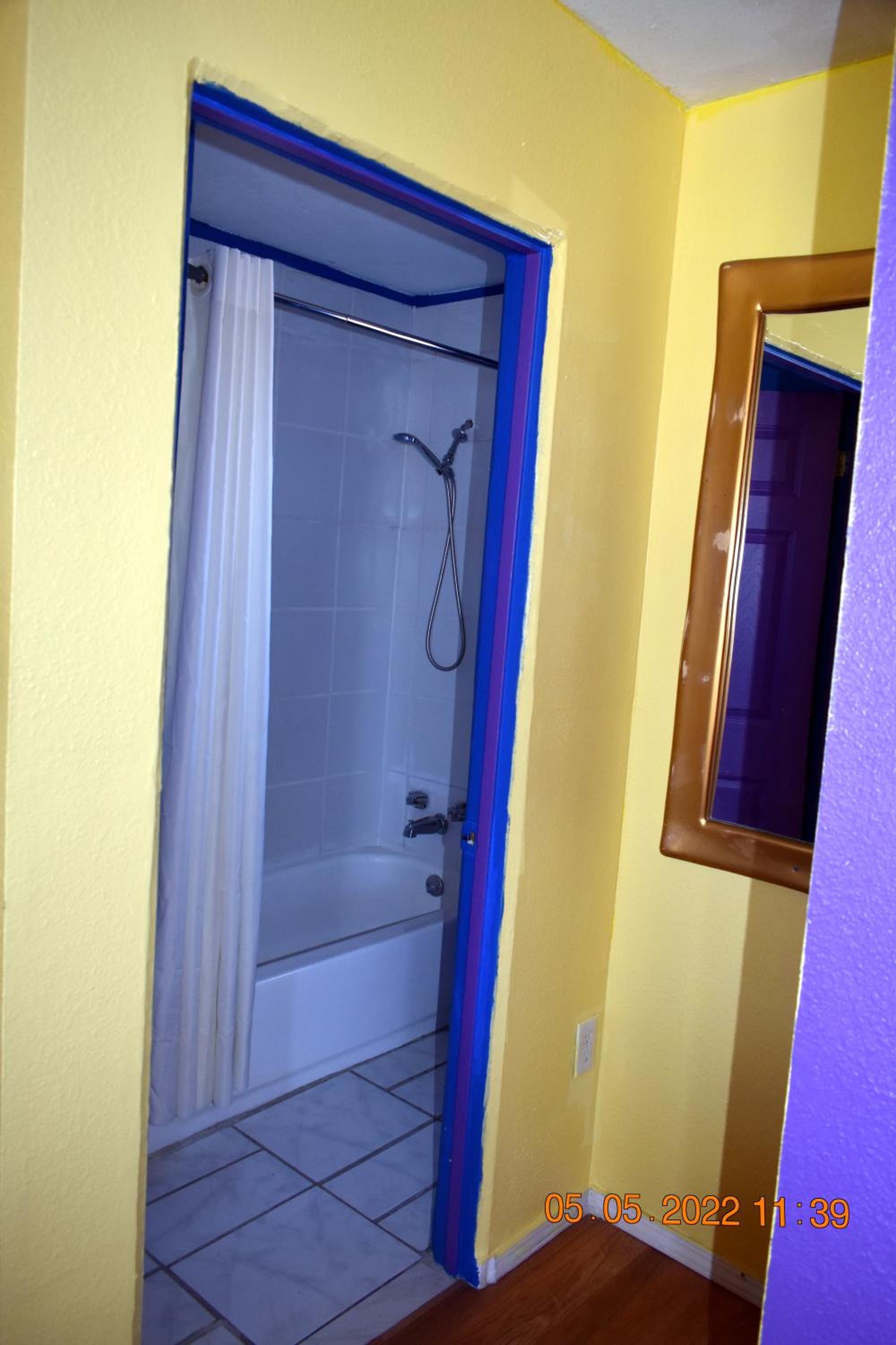 9 Palms Inn