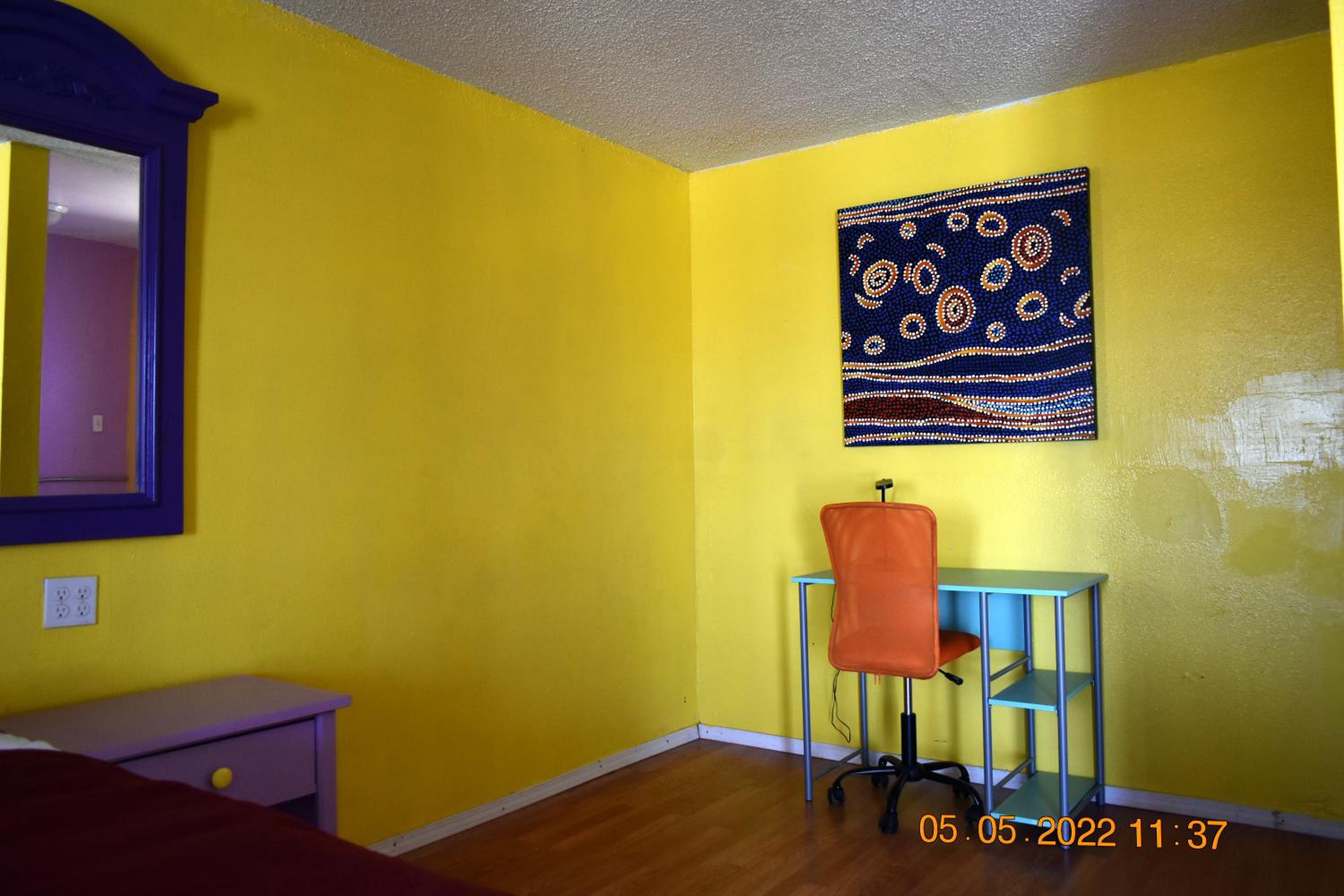 9 Palms Inn