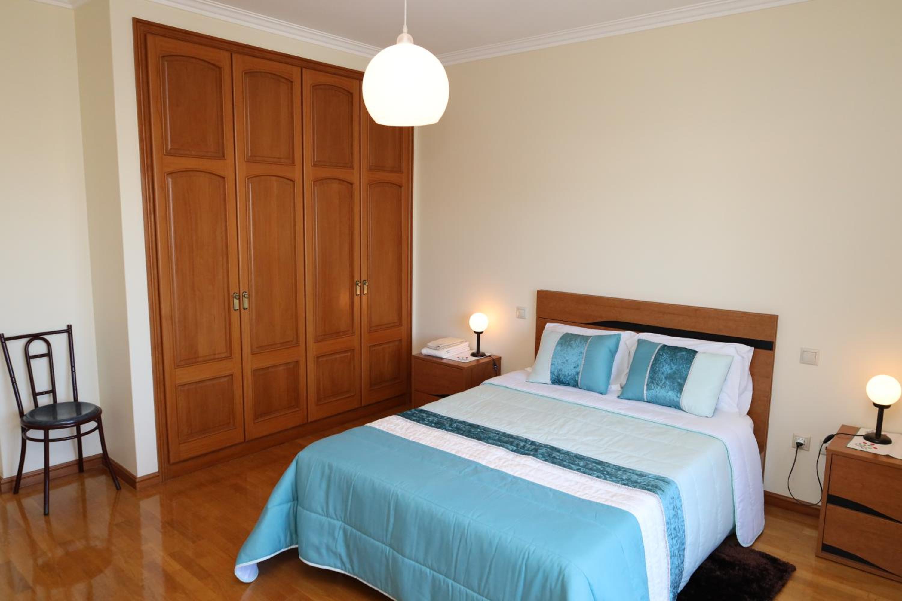 Porto Cruz House