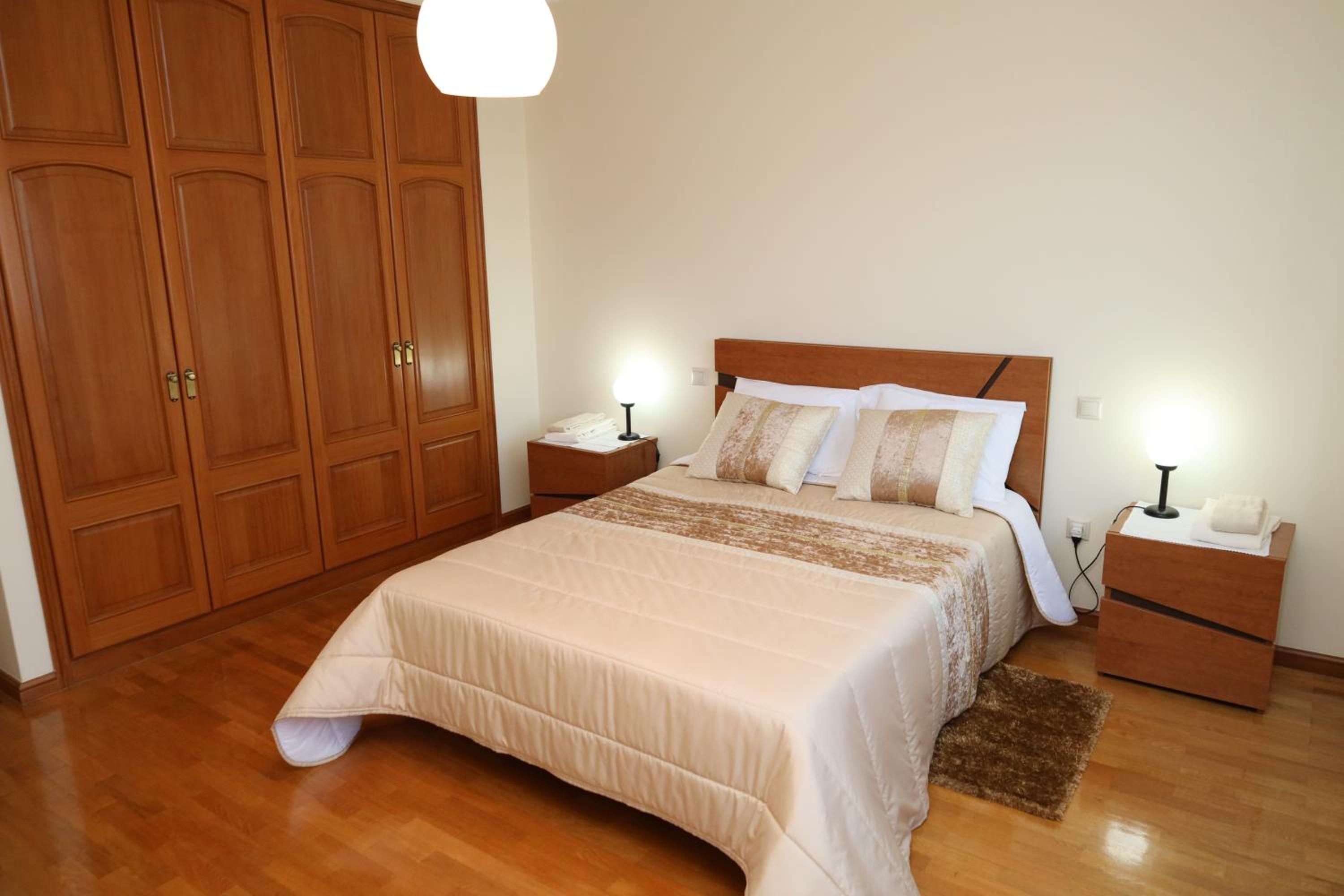 Porto Cruz House