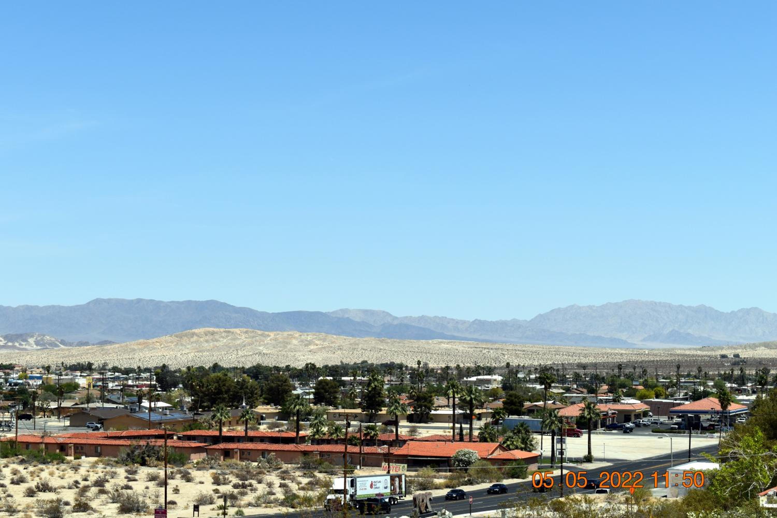 9 Palms Inn