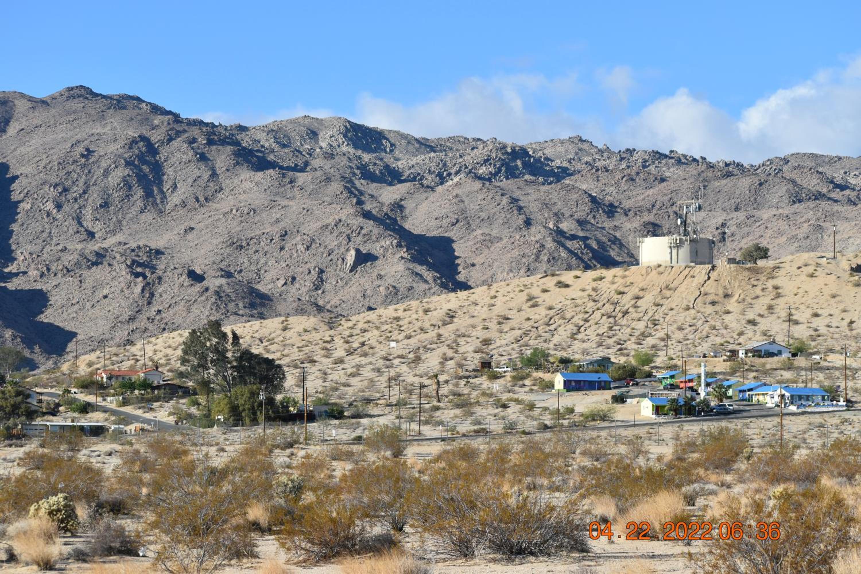 9 Palms Inn