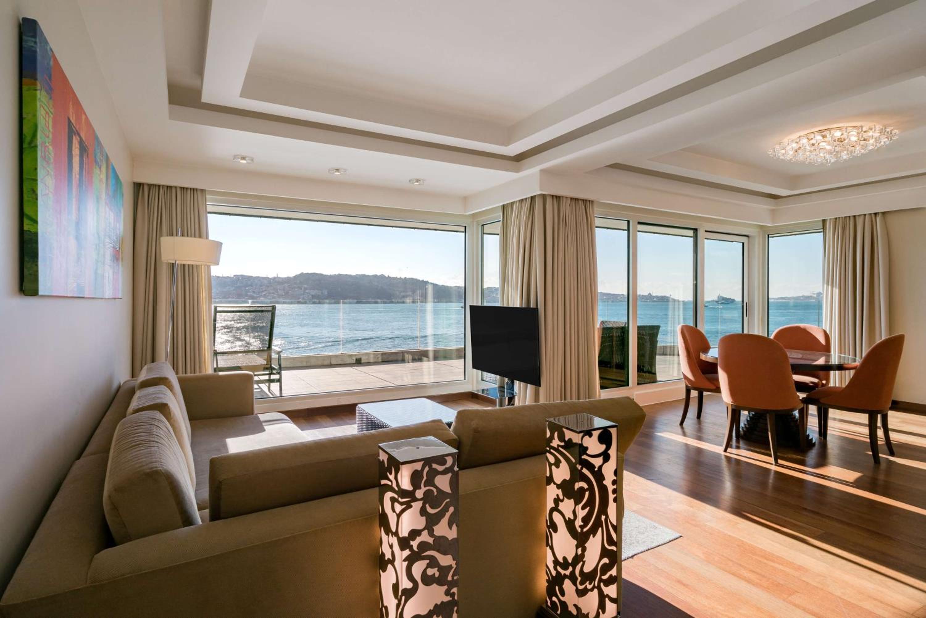 Radisson Blu Bosphorus Hotel - Image 11