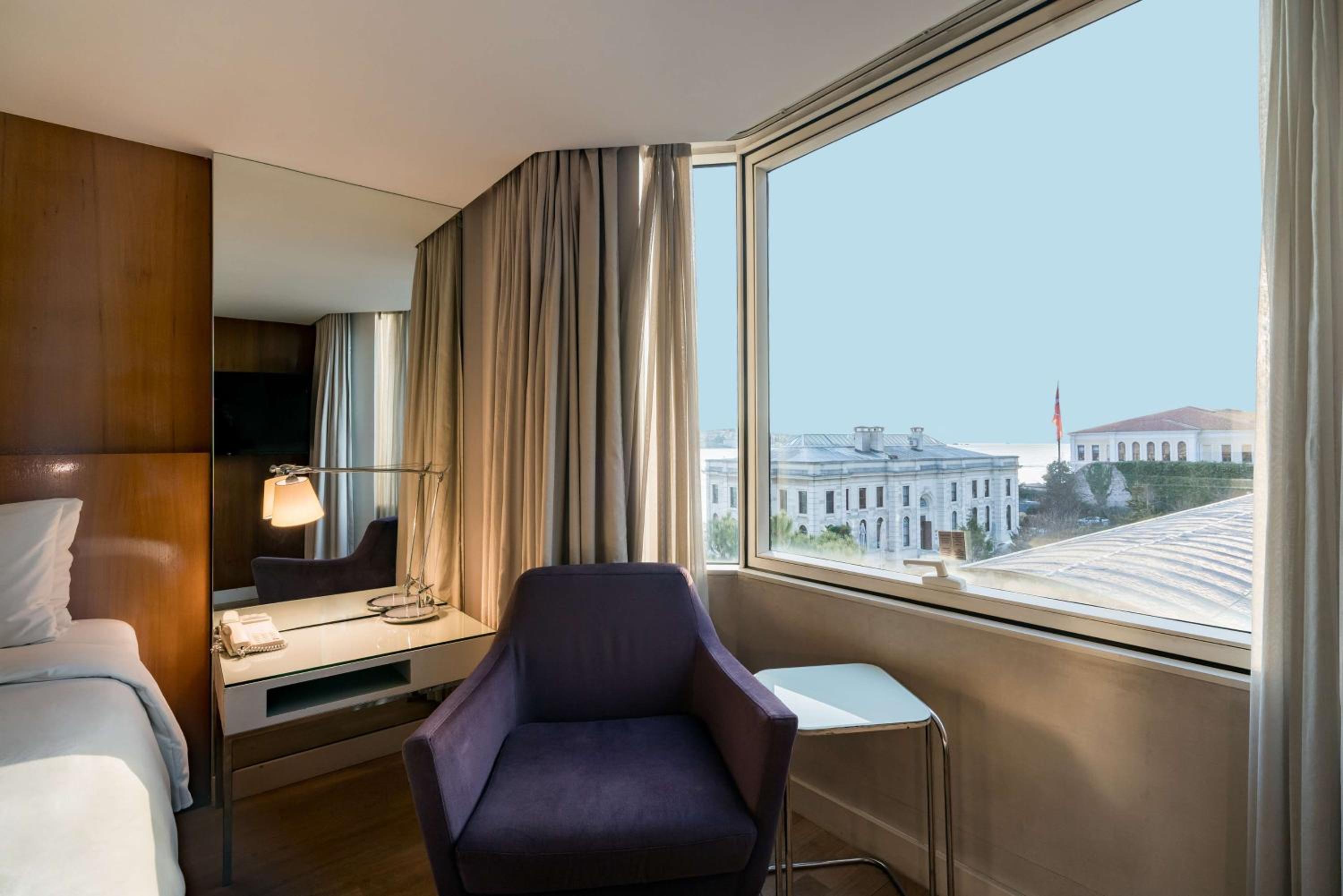 Radisson Blu Bosphorus Hotel - Image 9
