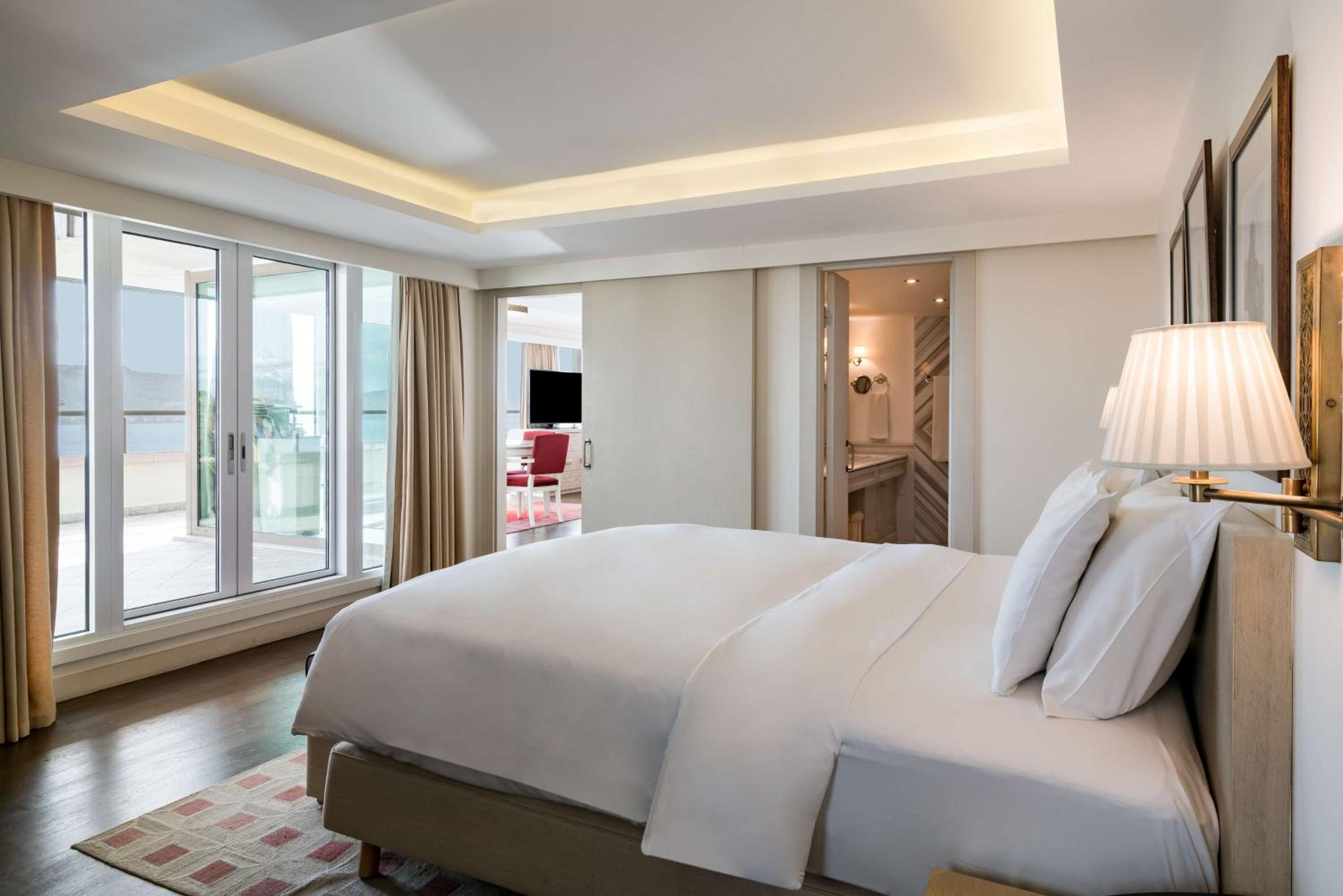 Radisson Blu Bosphorus Hotel - Image 79