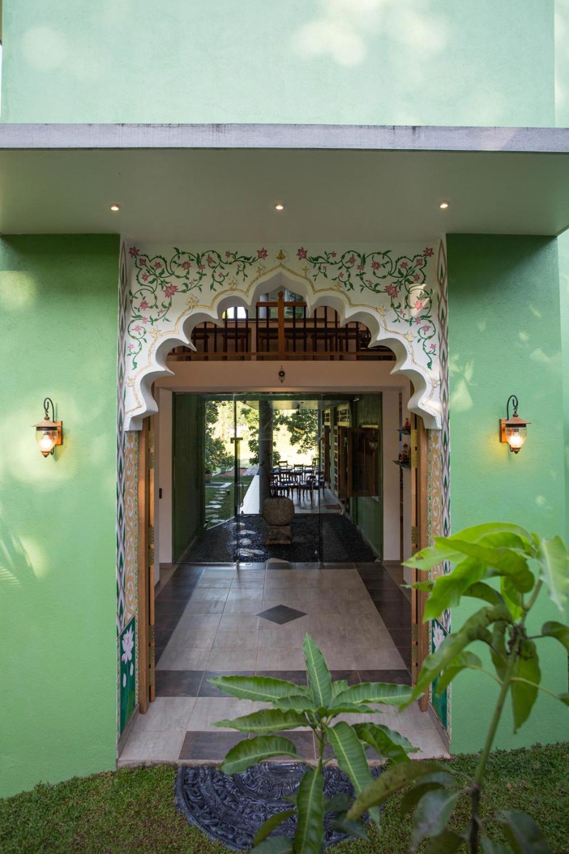 Hotel Barefoot Bungalow Hikka - Image 1