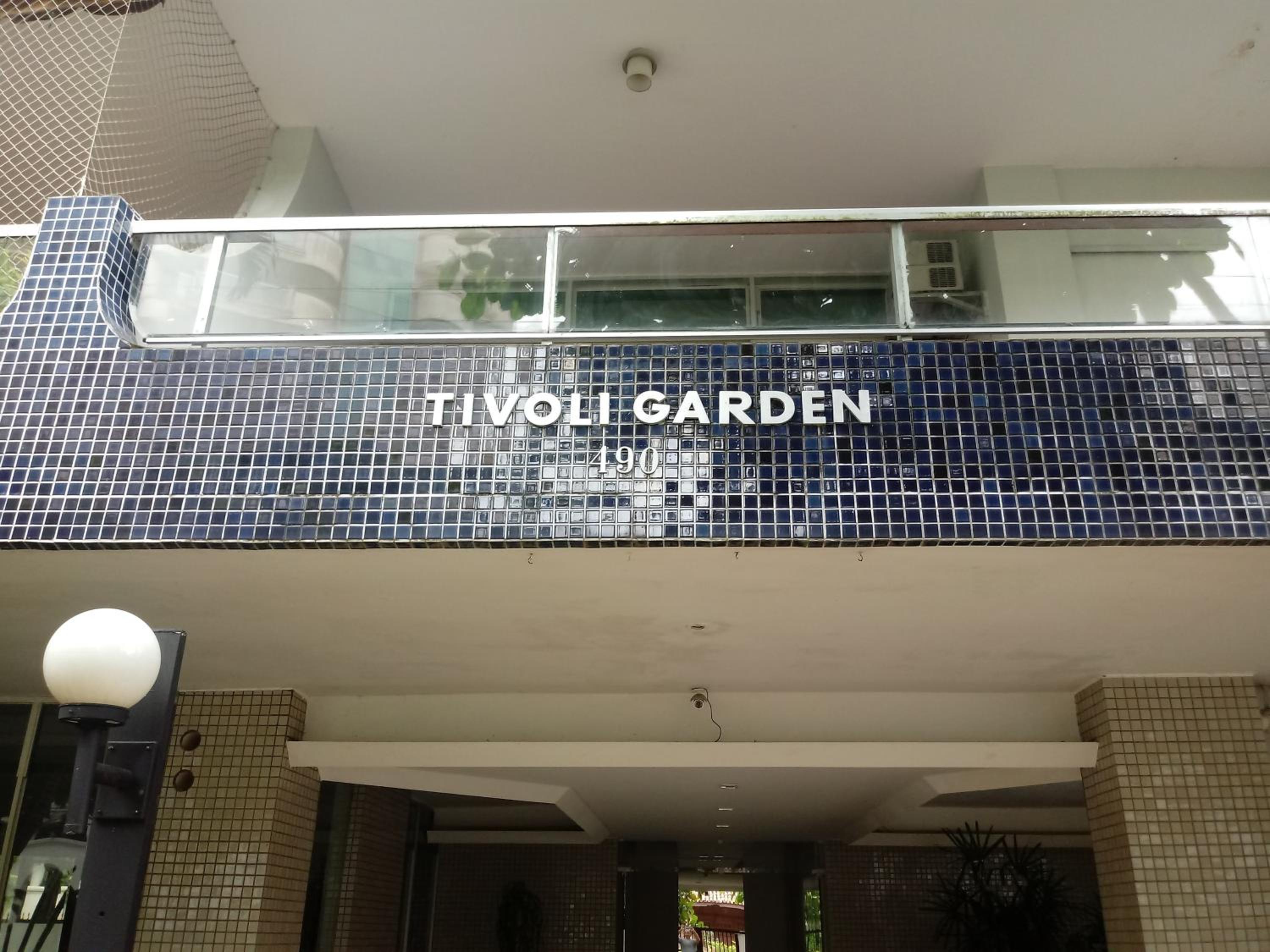 Apto Guarujá - Enseada - 3 dorms - para 8 pessoas
