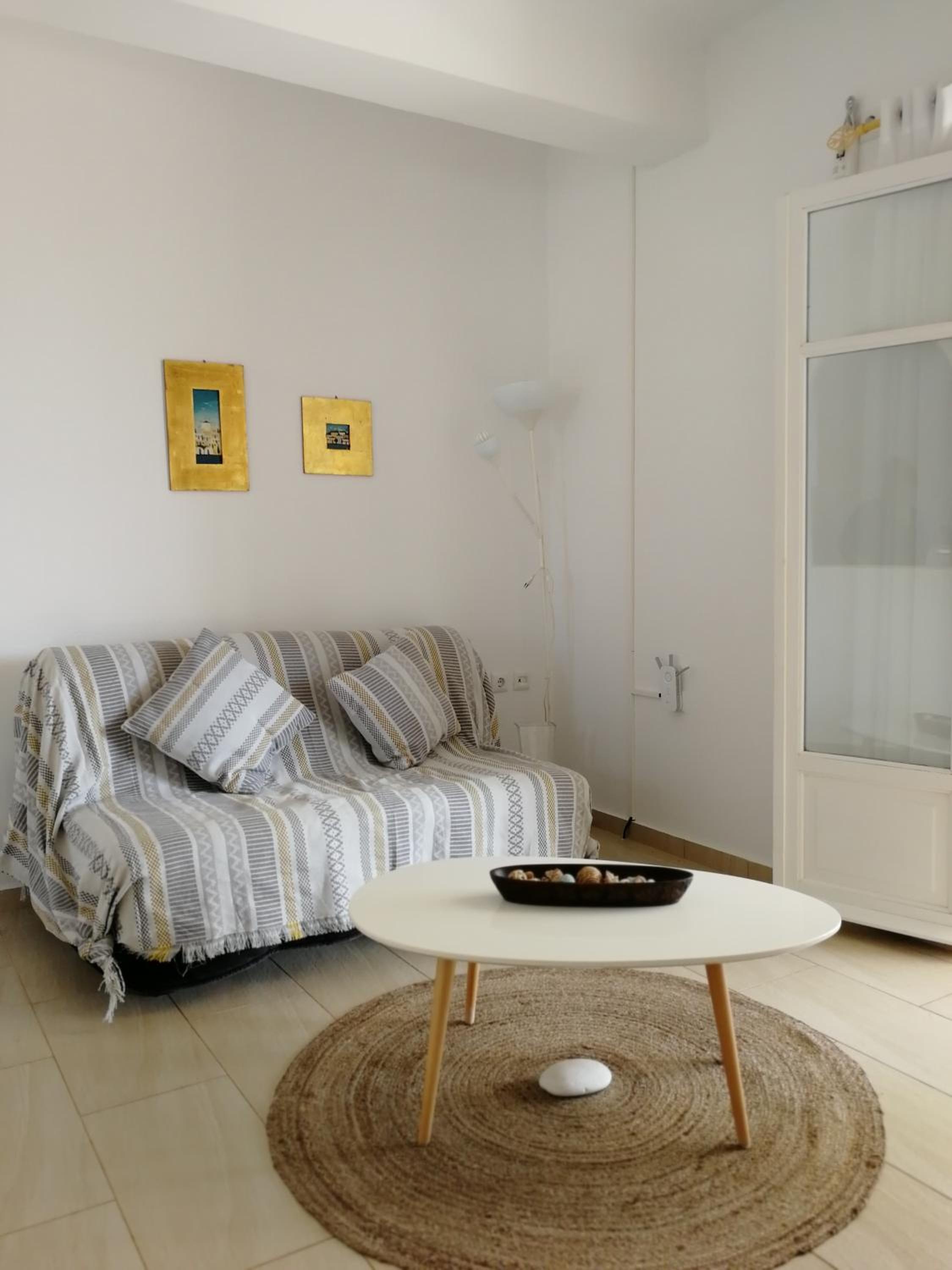 Gio st Gio apartment 1 Antiparos st.Giorgio view 4