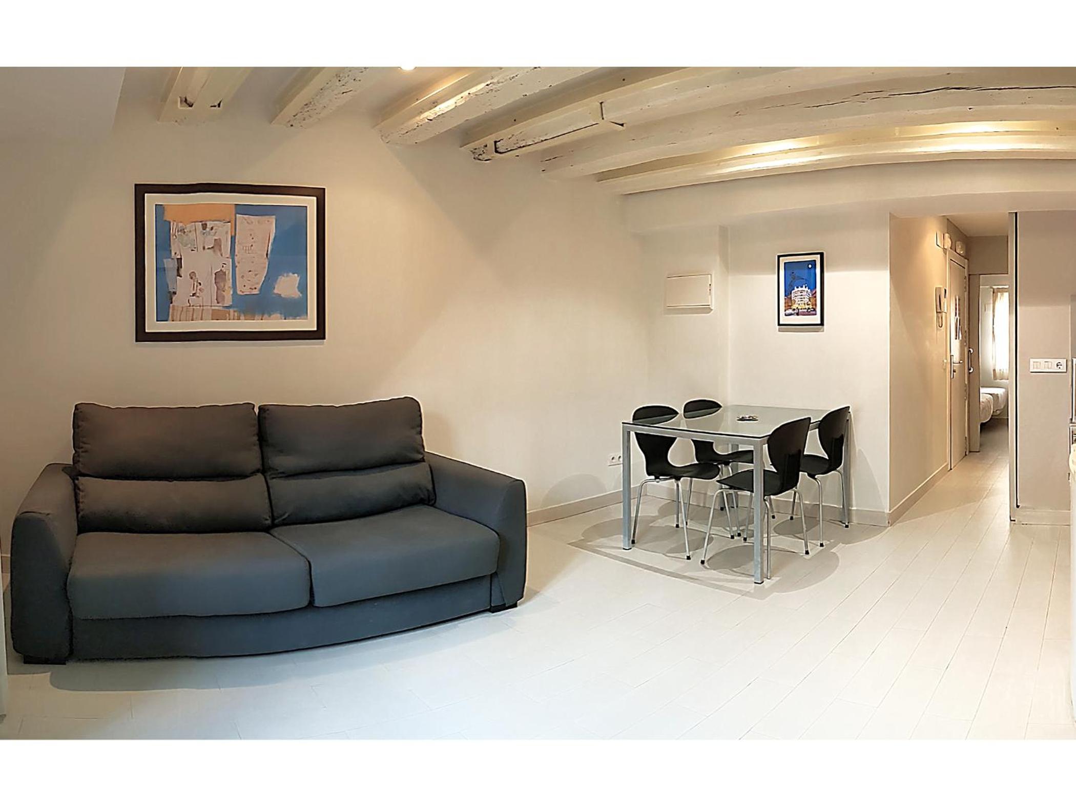 ClassBedroom Gothic Ramblas Apartments photo 5