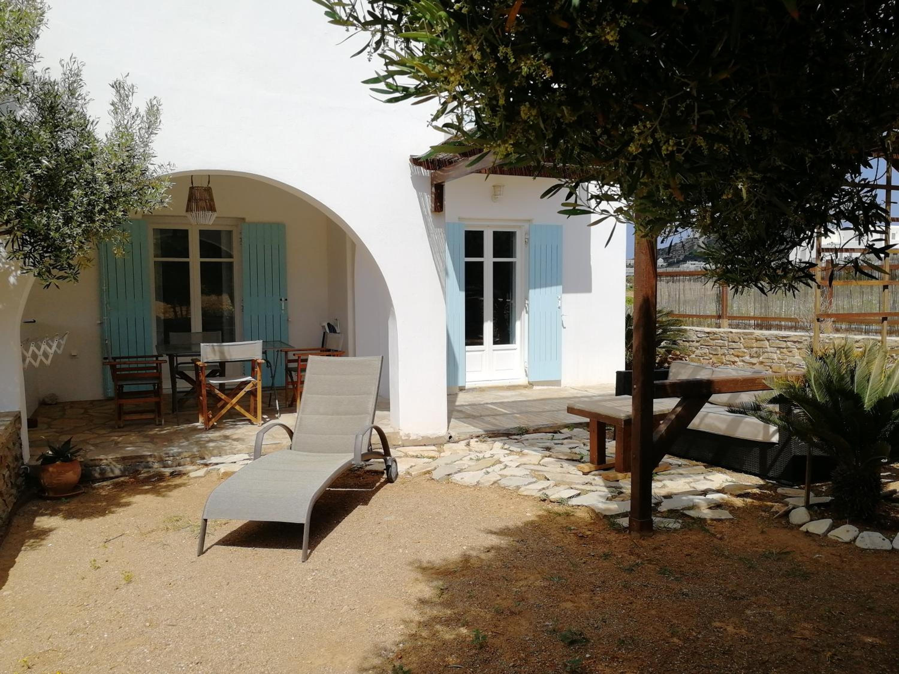 Gio st Gio apartment 2 Antiparos st Giorgio view 2