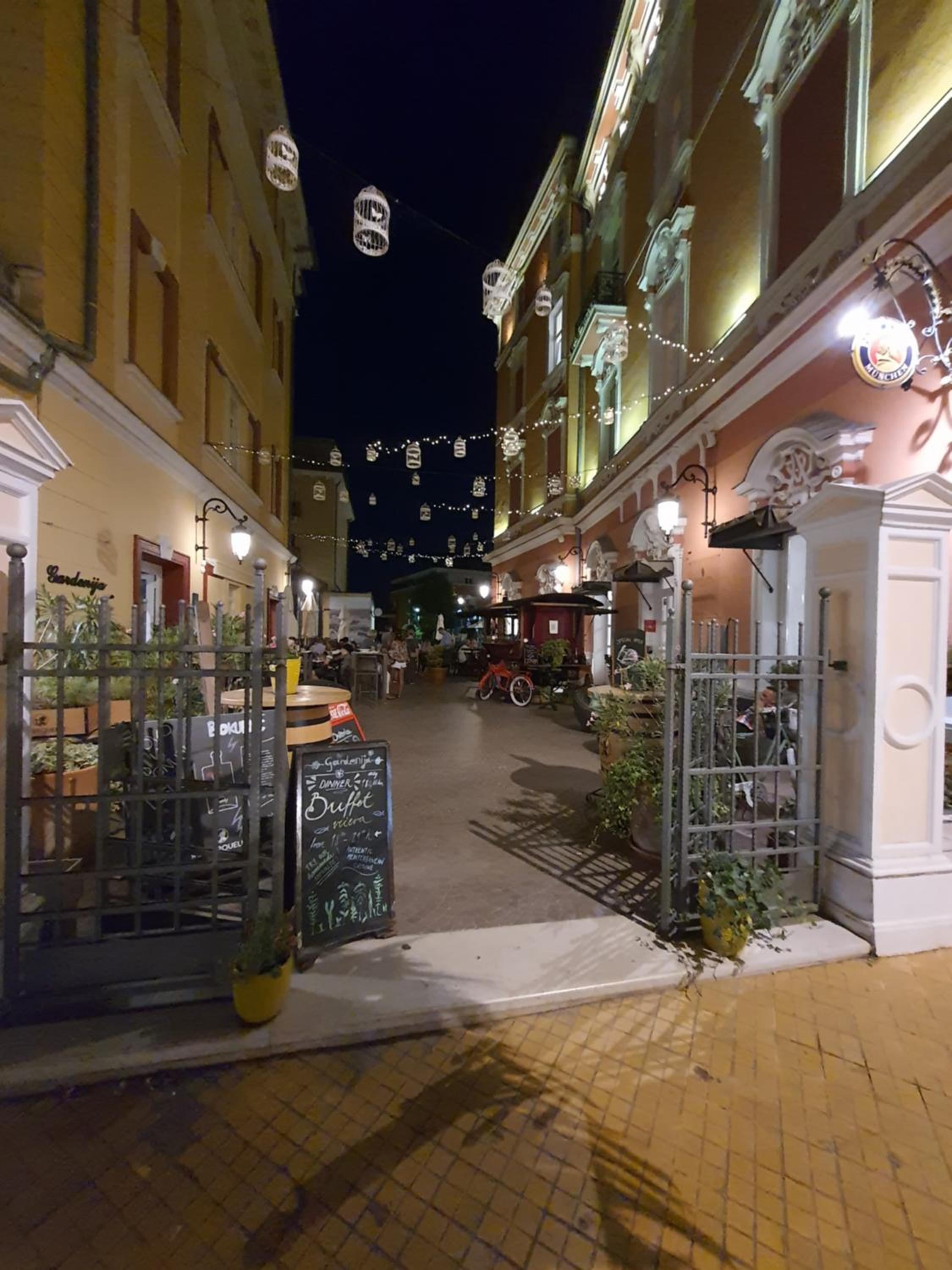 Photo 14