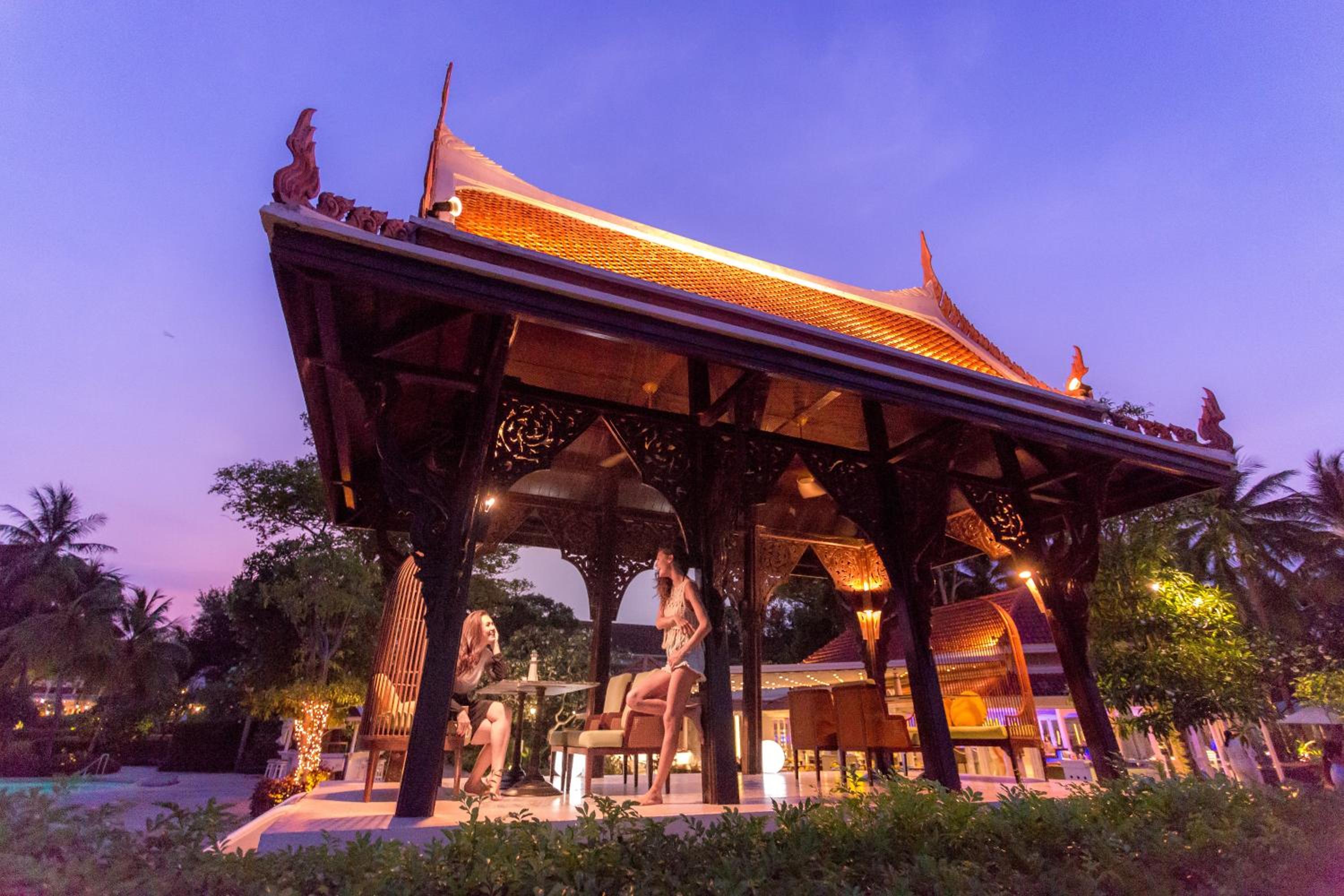 Centara Grand Beach Resort Hua Hin