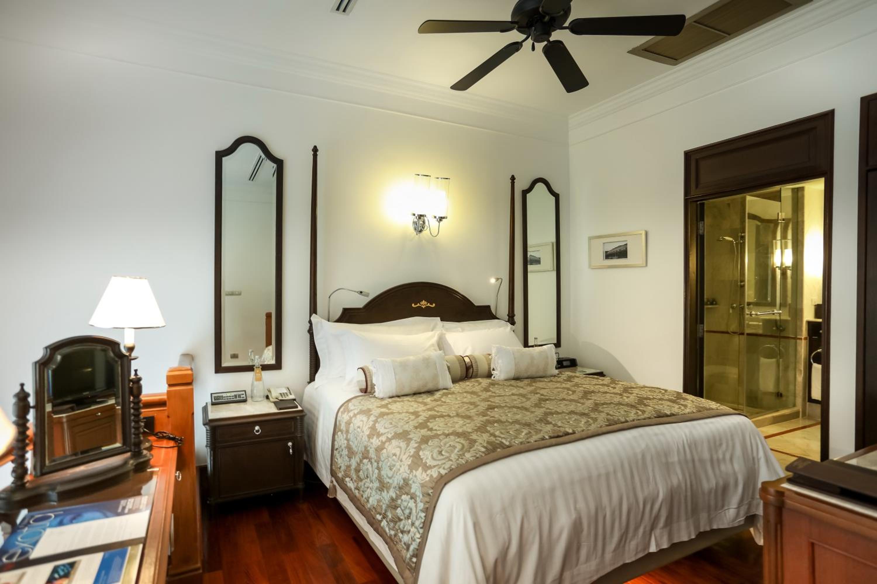 Centara Grand Beach Resort Hua Hin