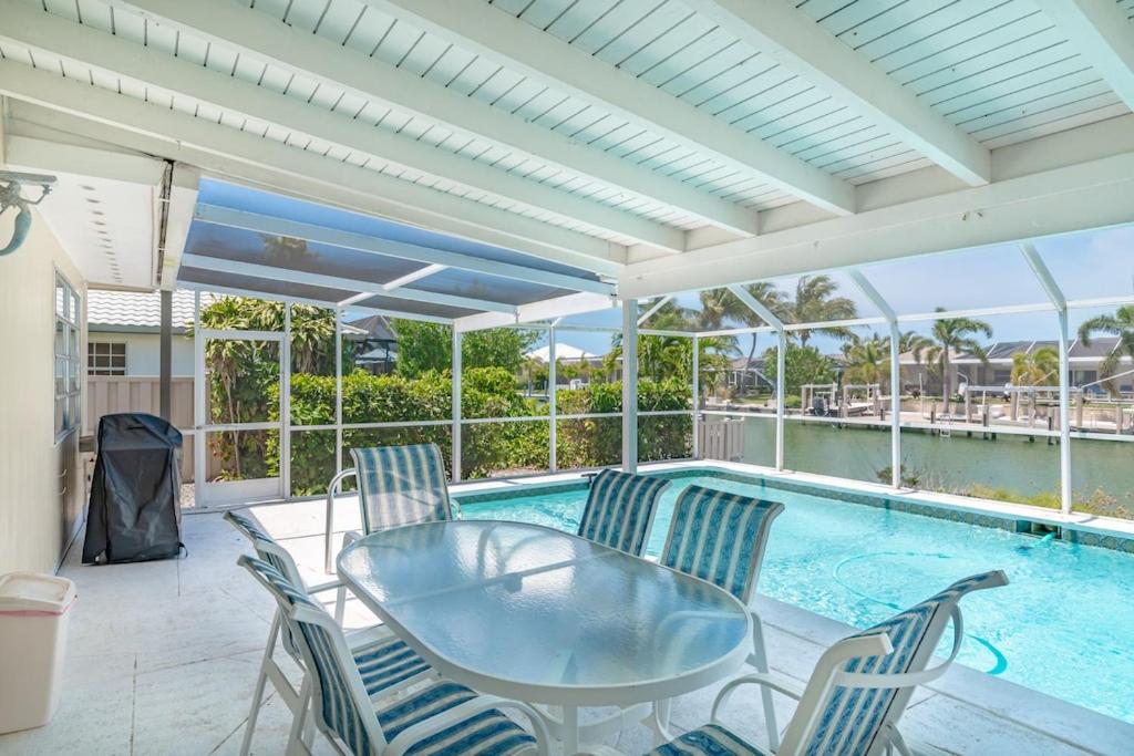 Mermaid Manor; Waterfront with Direct Ocean Access and Private Heated Pool, photo 2