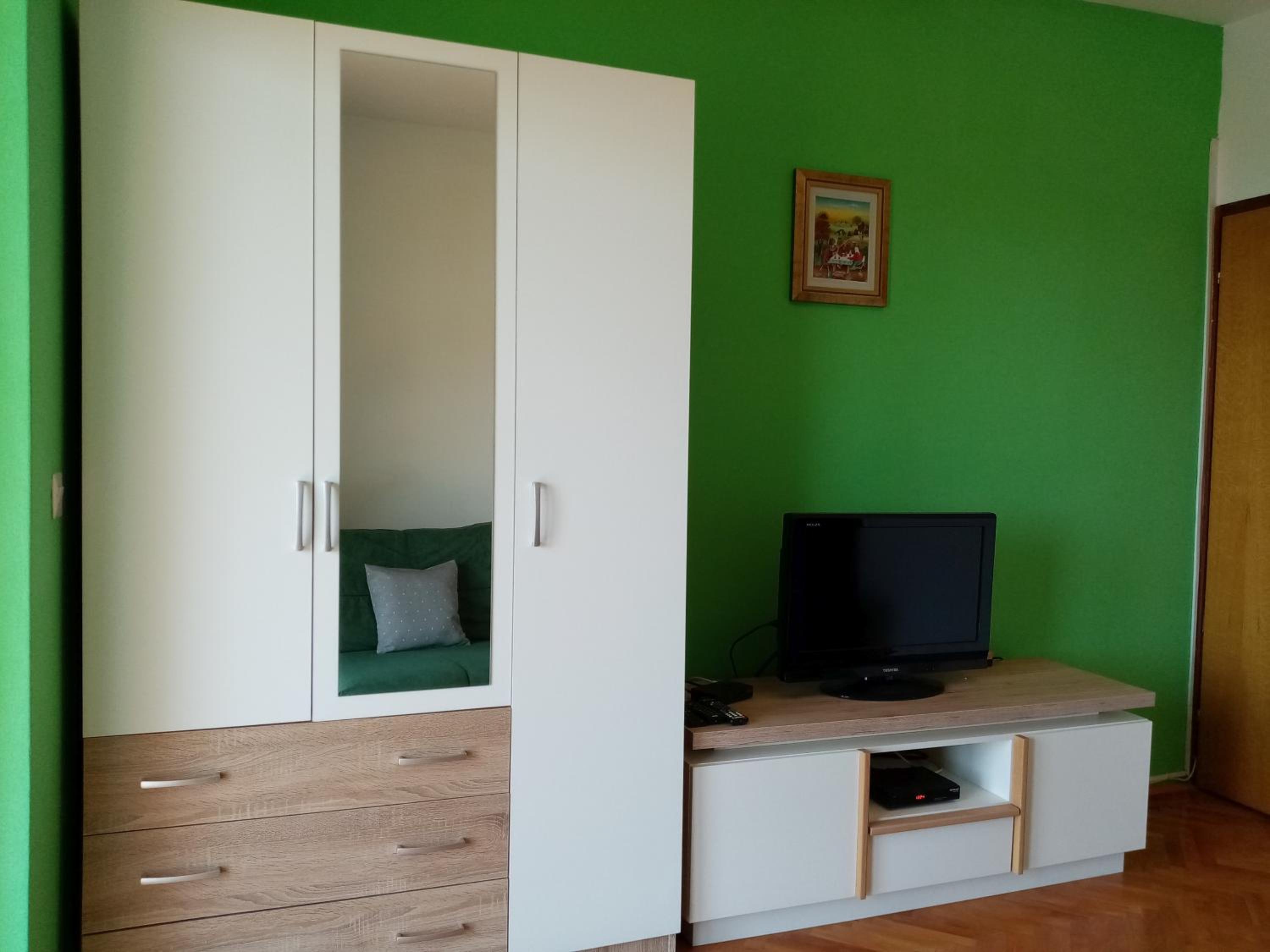 Apartman Violeta view 4