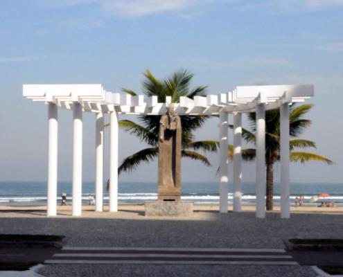 DISPONÍVEL CARNAVAL, NATAL E REVEILLON 2026 - Lindíssima Casa com 3 Suítes Próximo à Praia