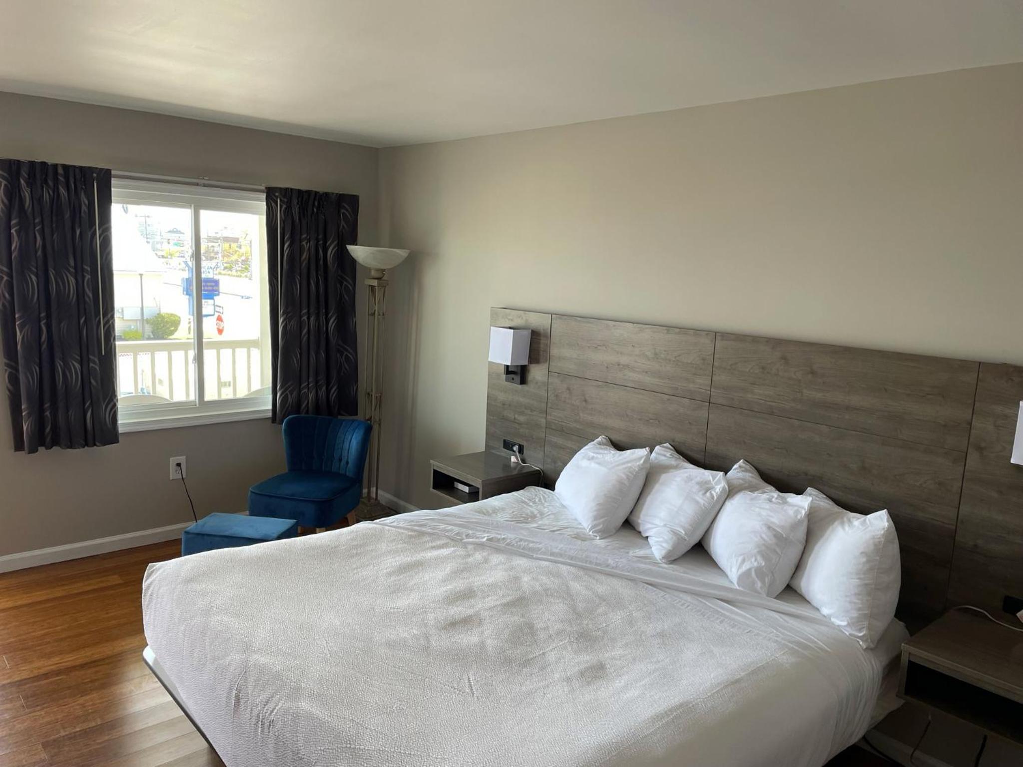 Kings Arms Motel