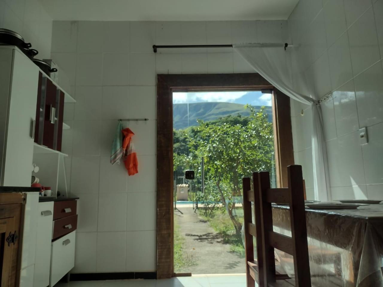 Sítio da Tia Lucia Perto da Montanha