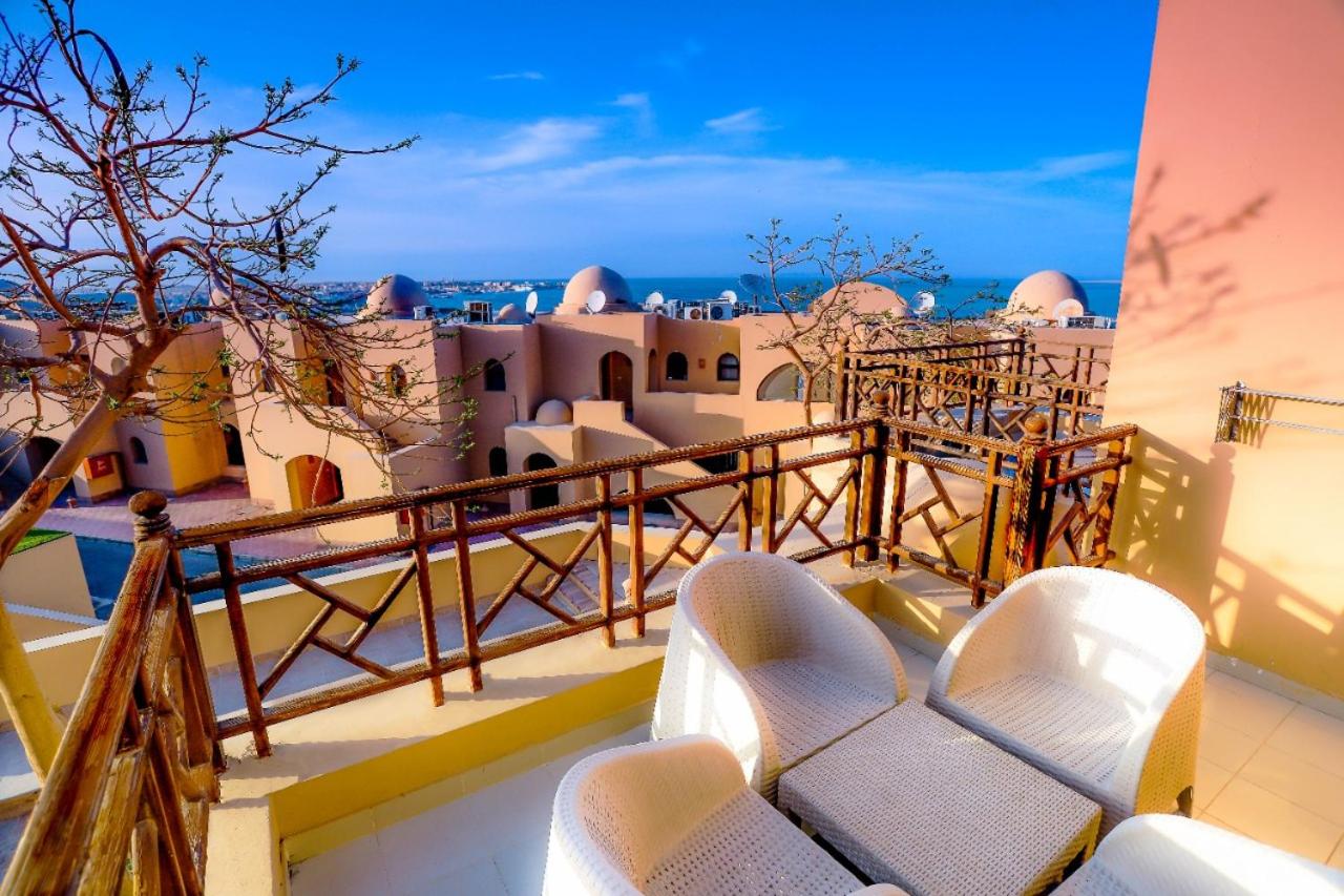 Nubian Village Sky, Hurghada