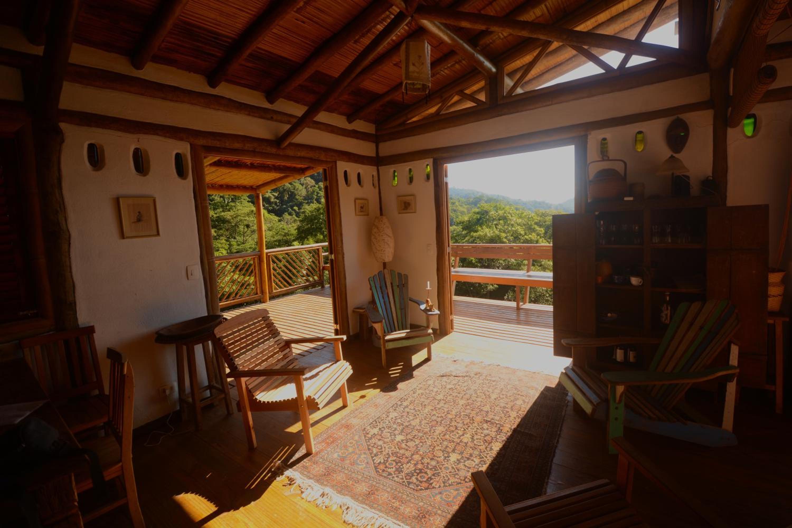 Vista Alegre Ecoaventuras, trilhas e cachoeiras