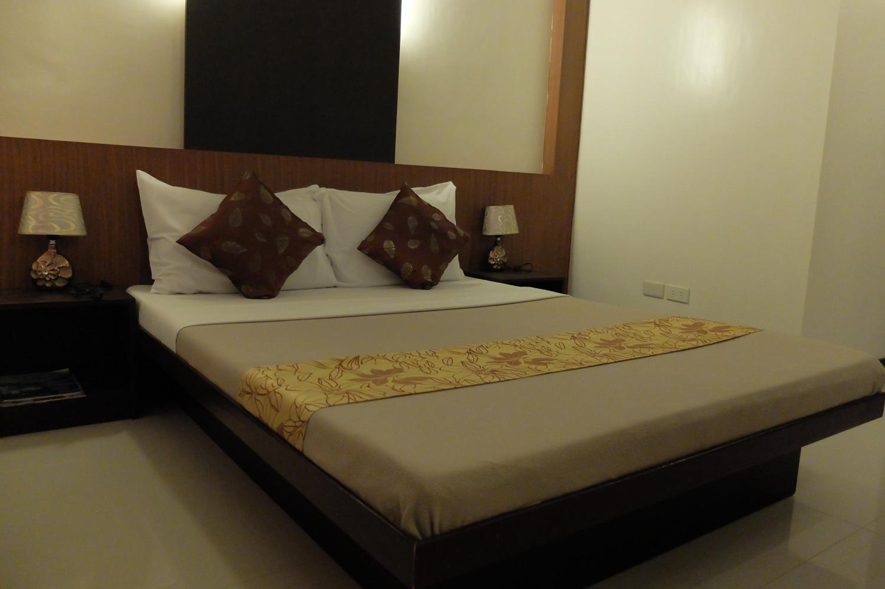 Pacific Palm Suites Davao powered by Cocotel
