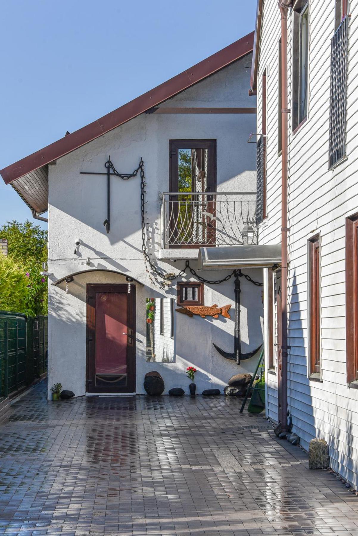 INKARAS Aparthotel