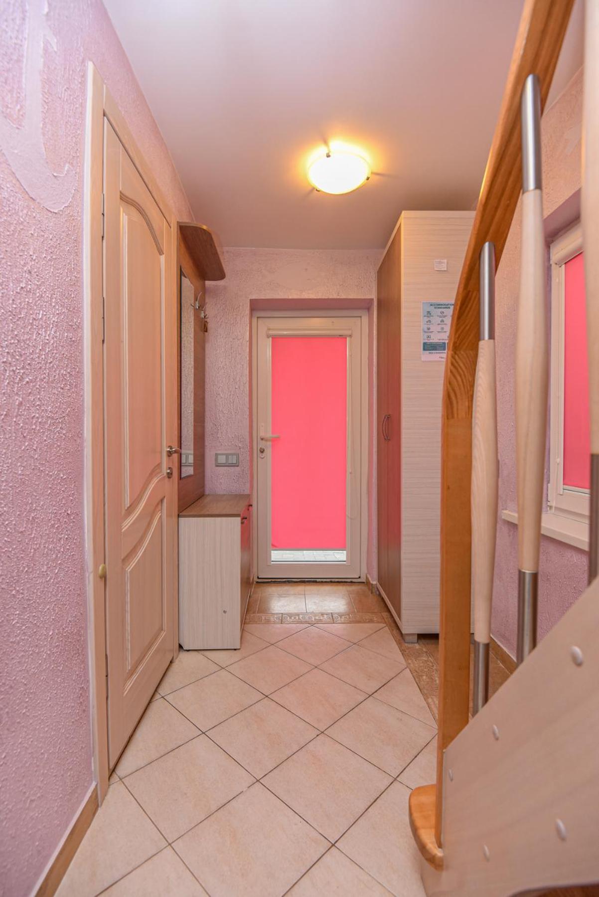 INKARAS Aparthotel