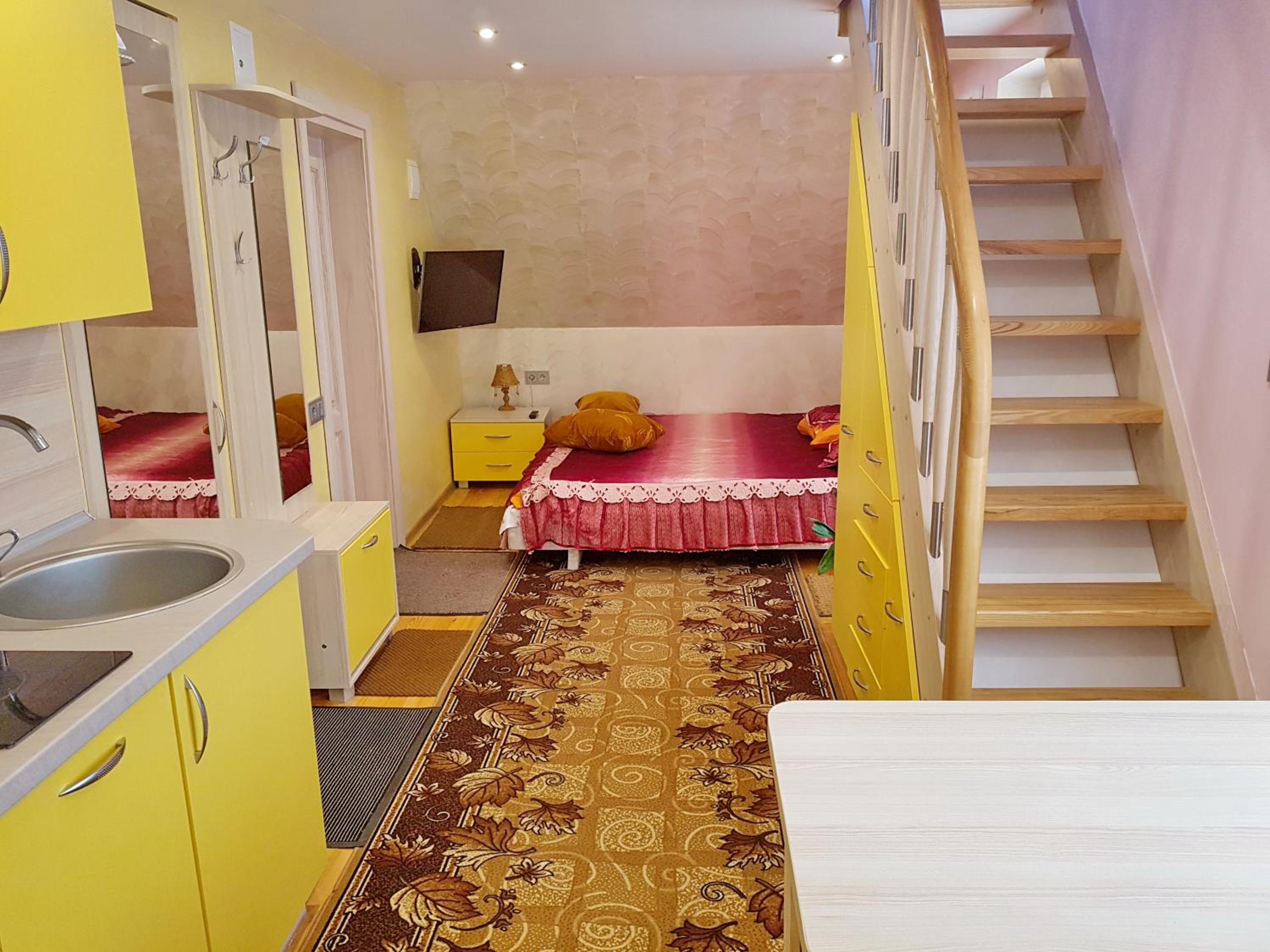 INKARAS Aparthotel