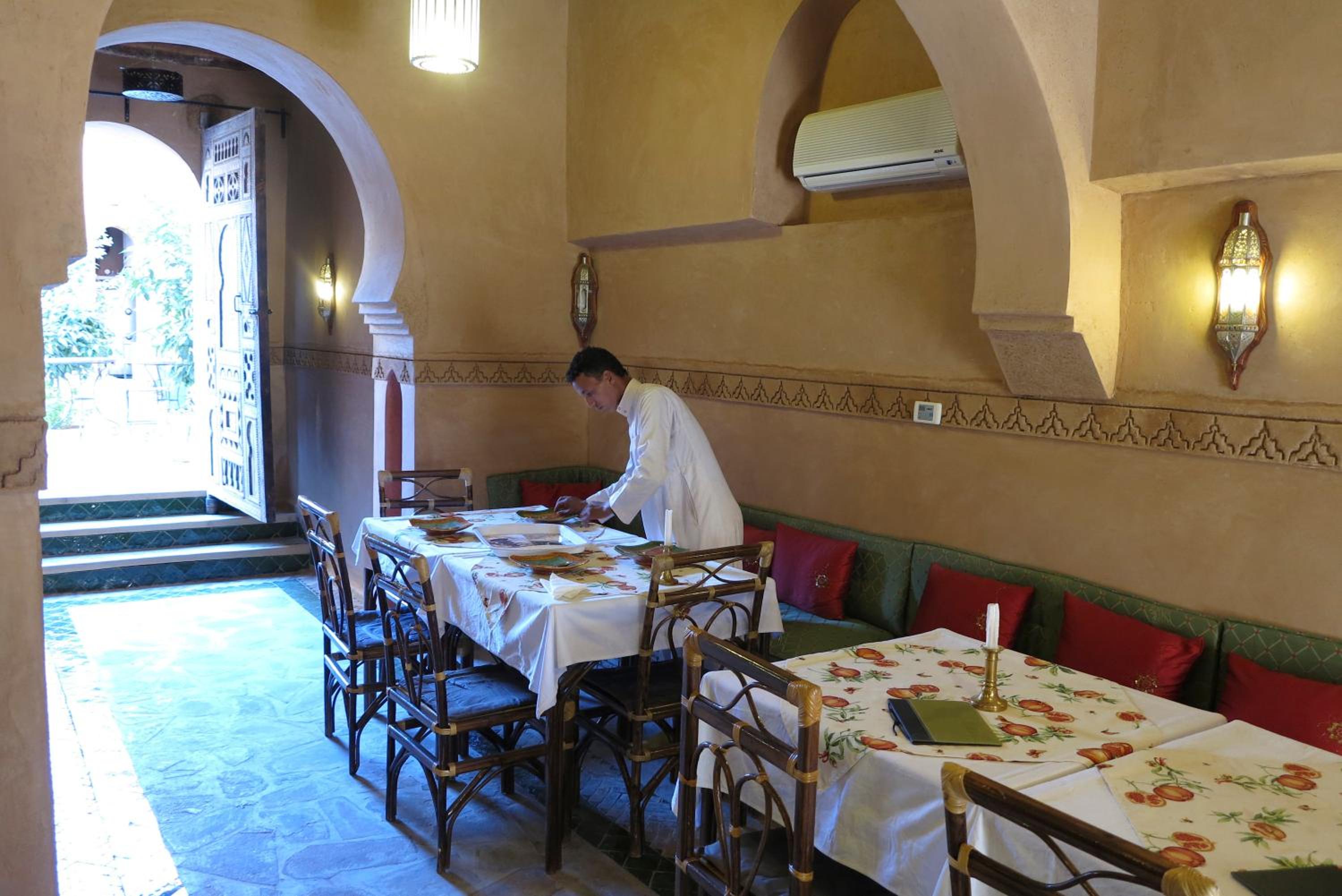 Kasbah Hotel Ait Omar view 5
