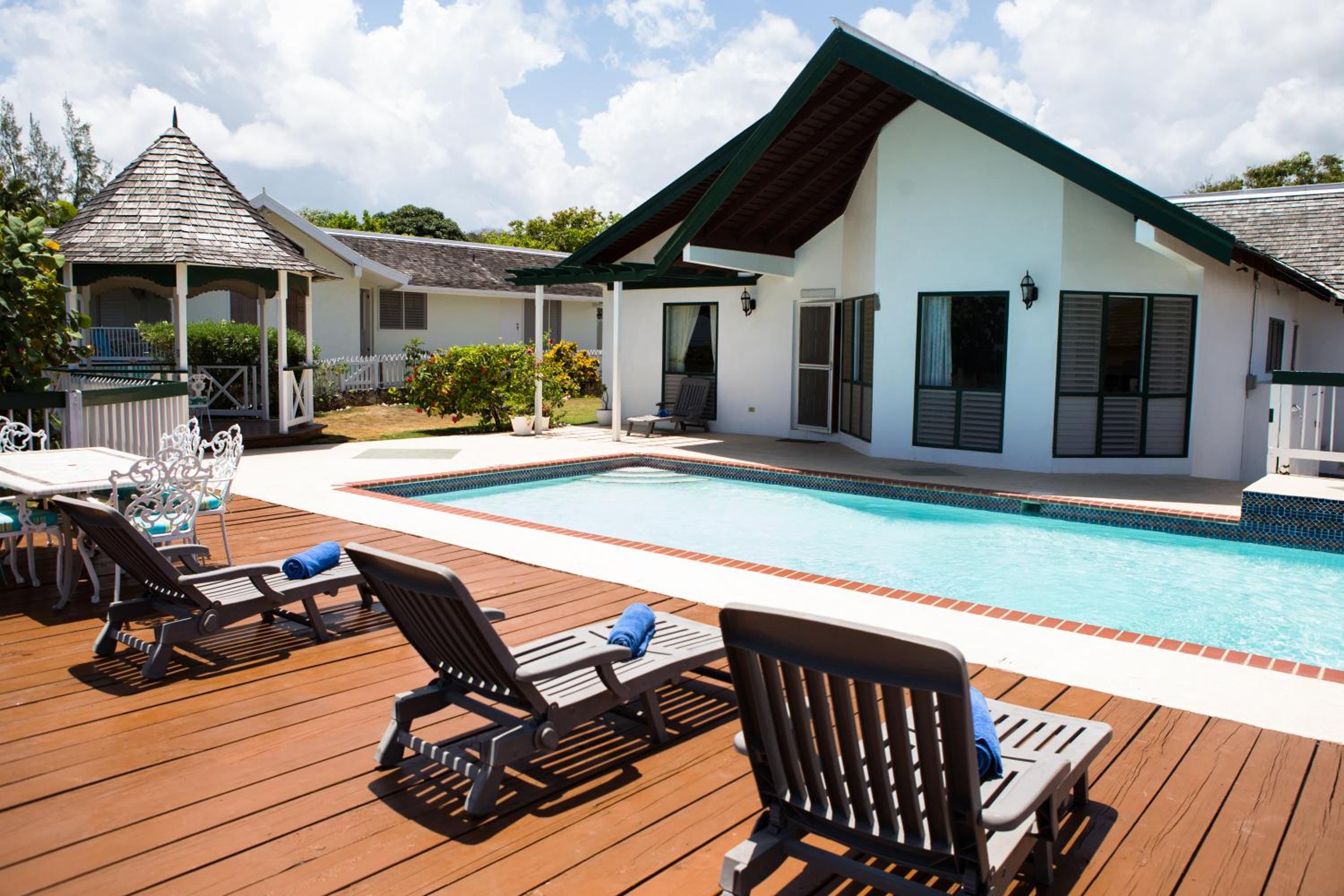 Sol Mar Villa view 3