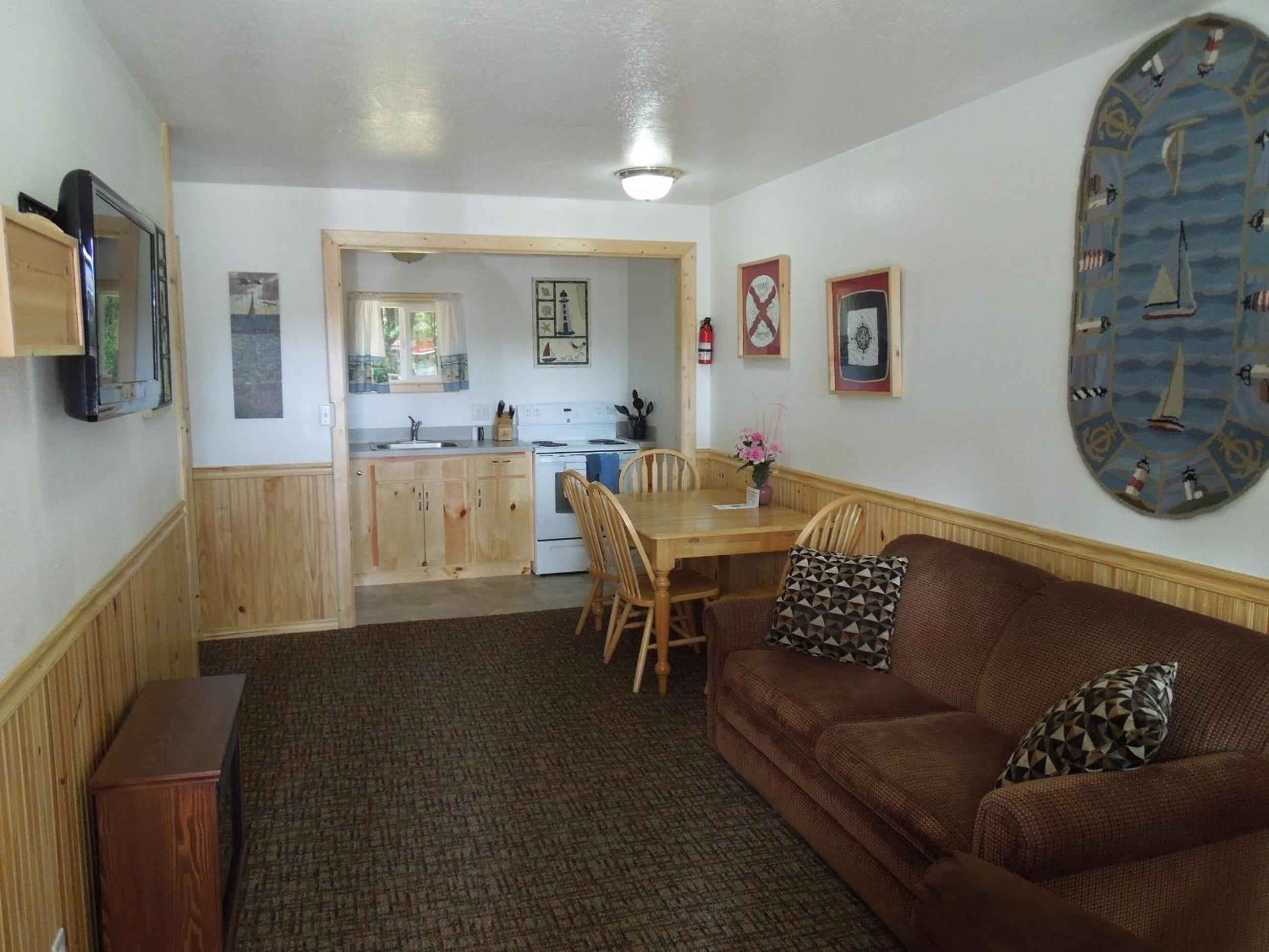 Park Motel and Cabins