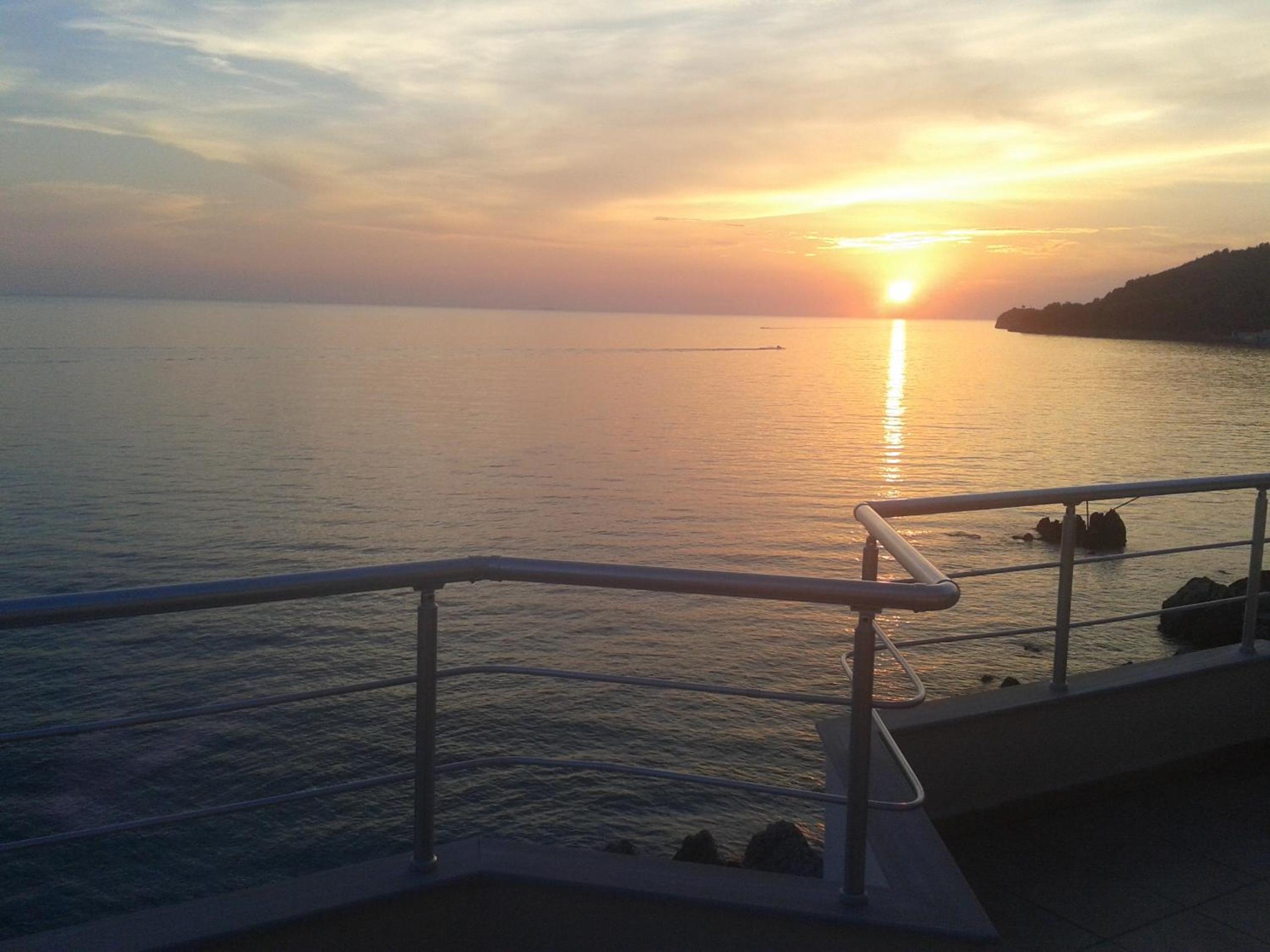Magic Ionian Apartments & Rooms