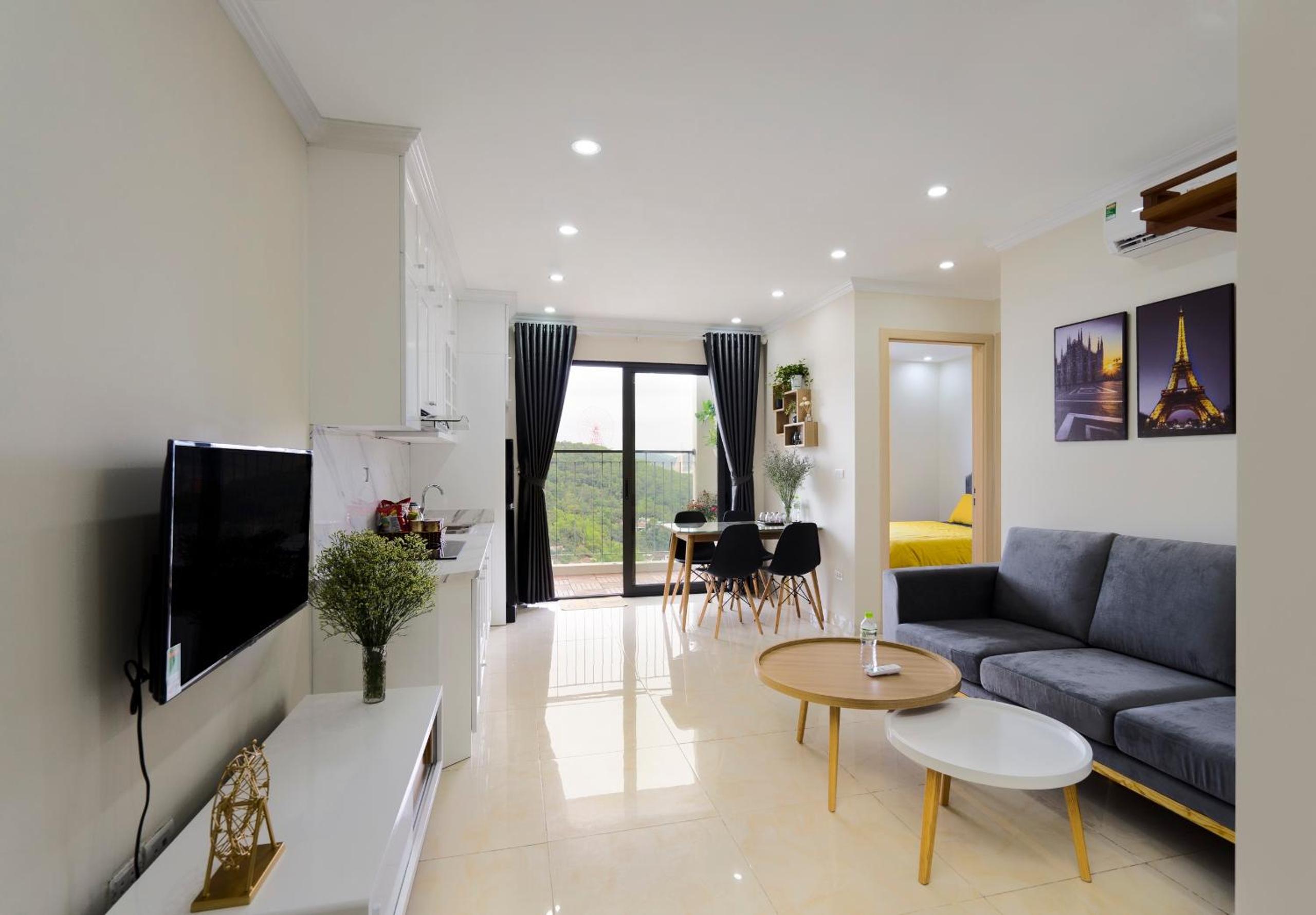 Mon Homestay Hạ Long view 2