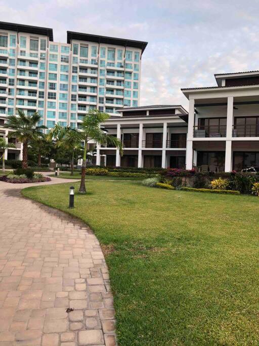 Hotel Punta Blanca al pie del mar - Image 1