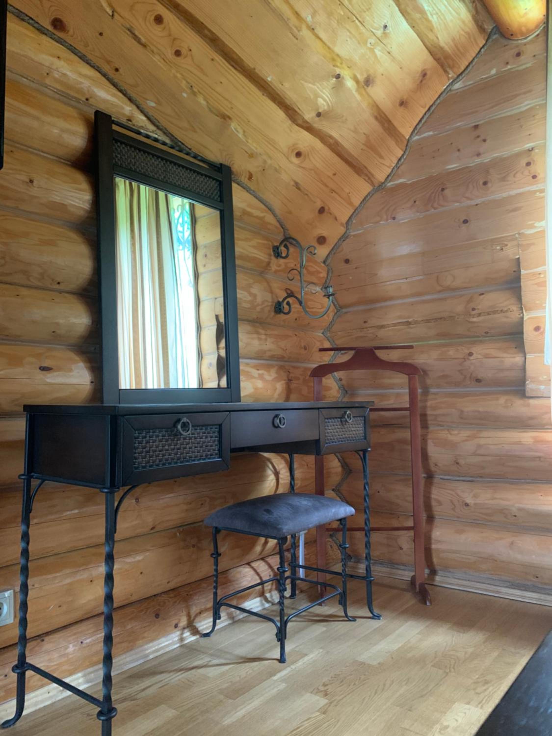 Photo 7