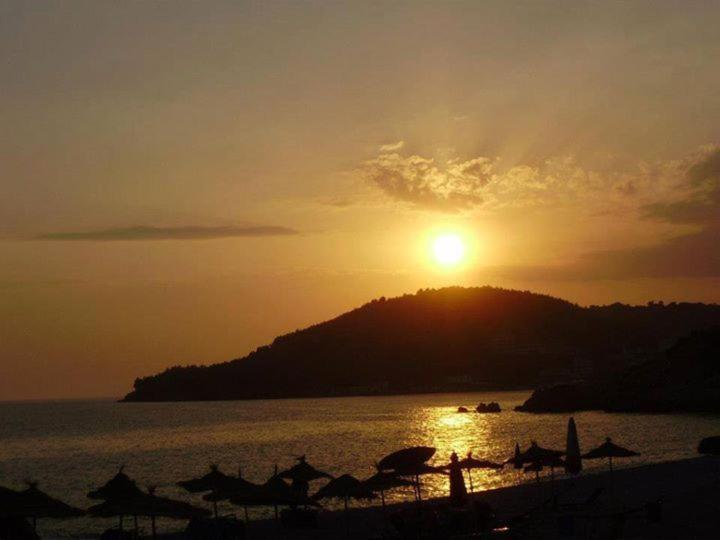 Magic Ionian Apartments & Rooms