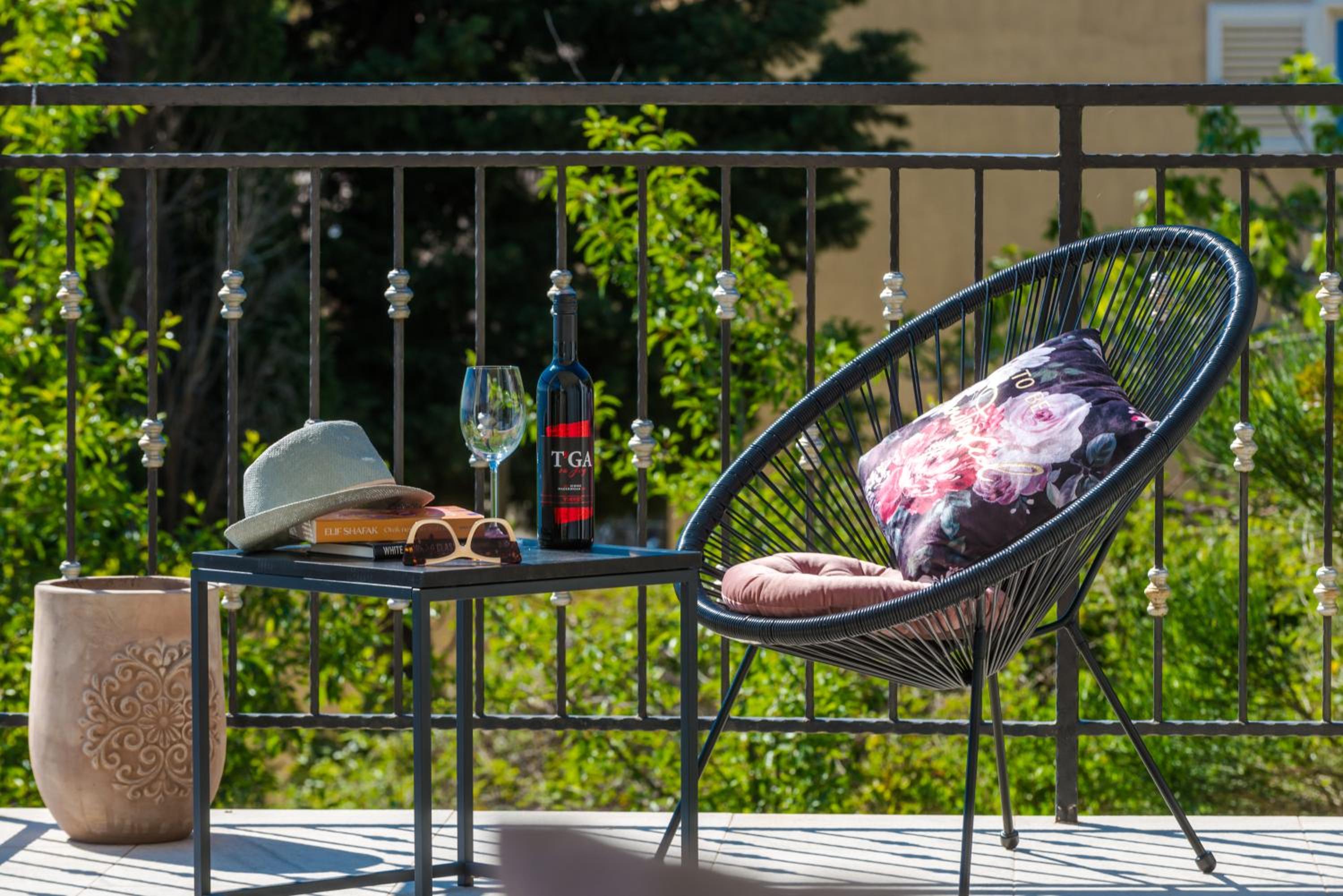 balance & terrace
