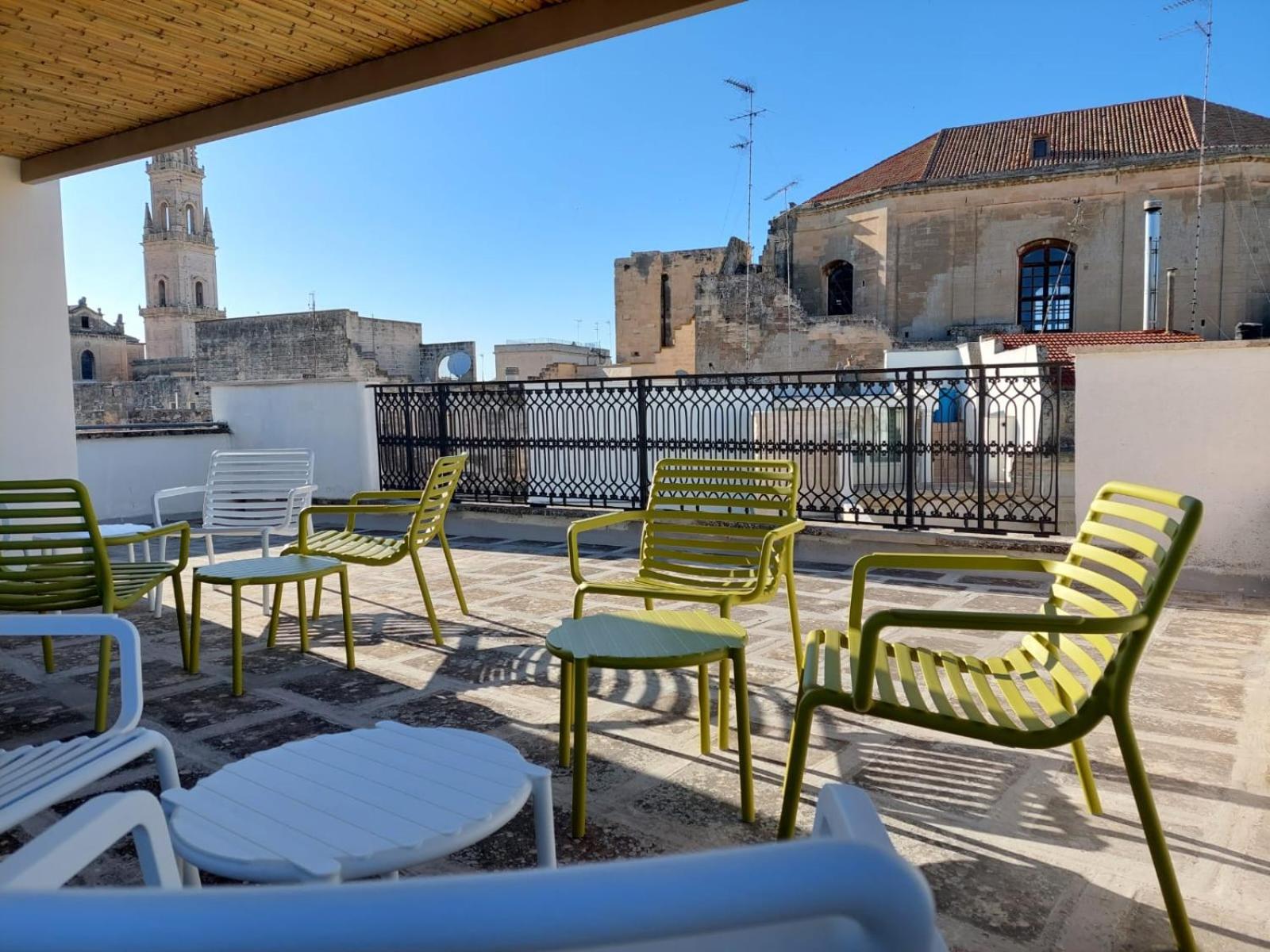 Lecce Santa Chiara Terrace piano rialzato view 3