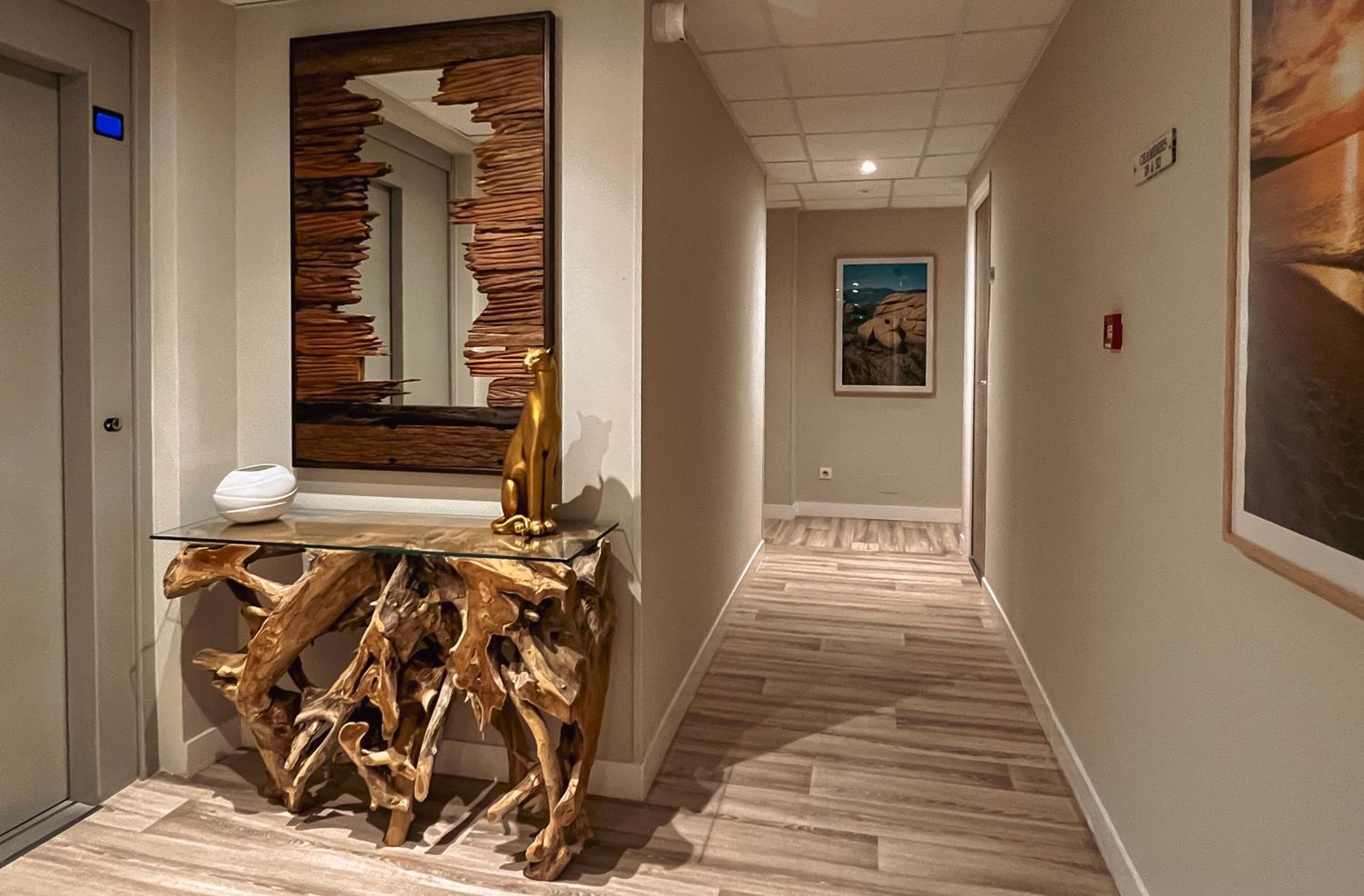 hotel reception