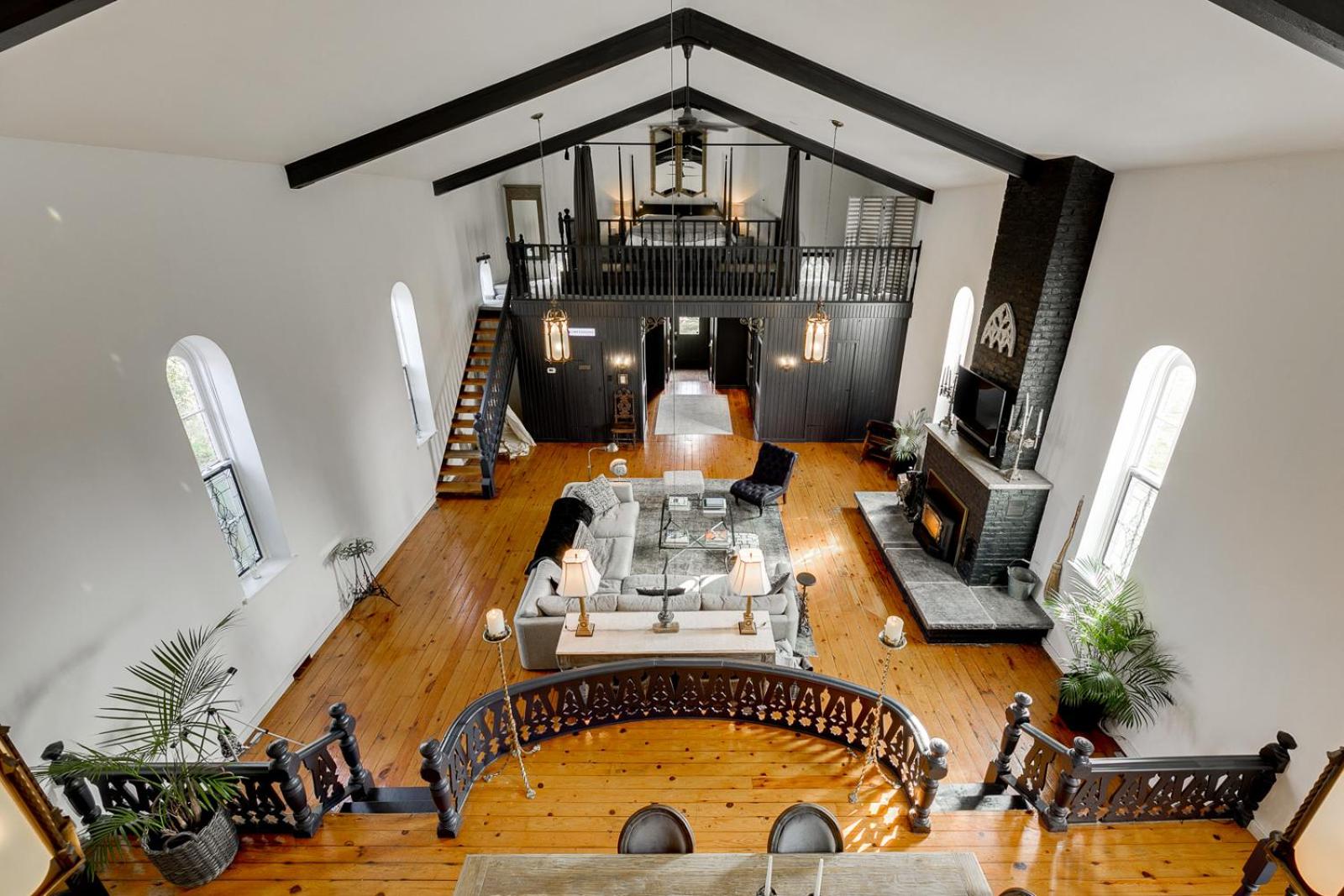 Belleville Vacations - The Prince Edward County Church - Property Image 30