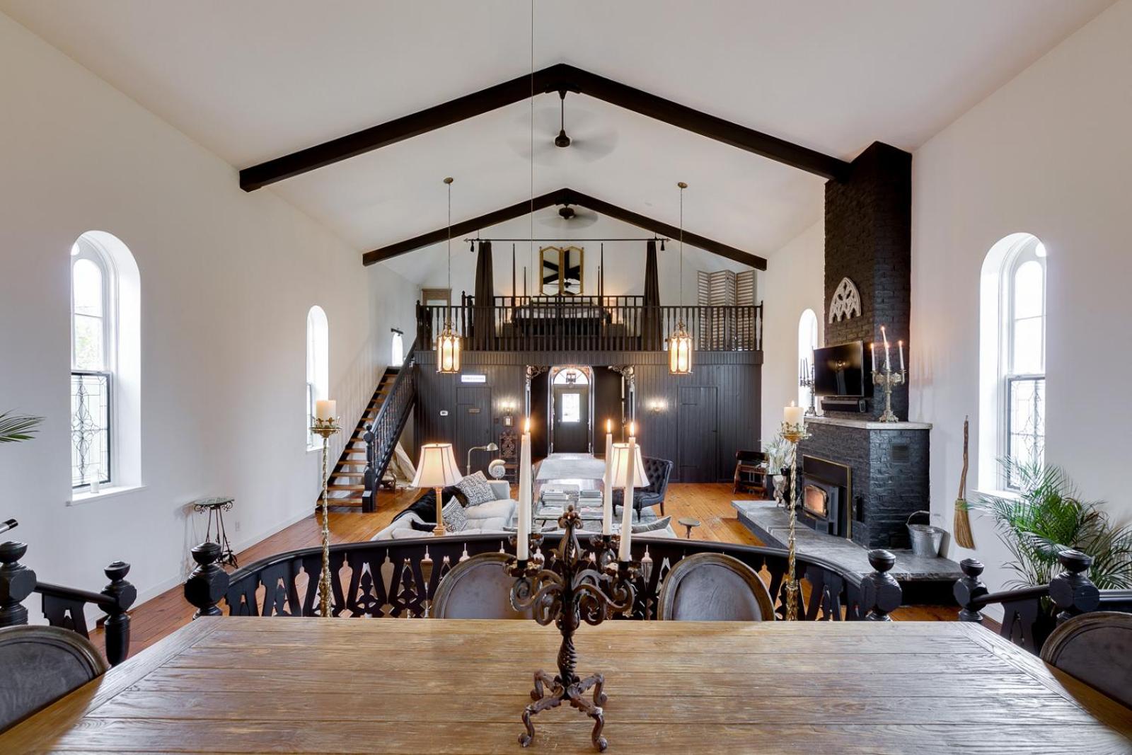 Belleville Vacations - The Prince Edward County Church - Property Image 12