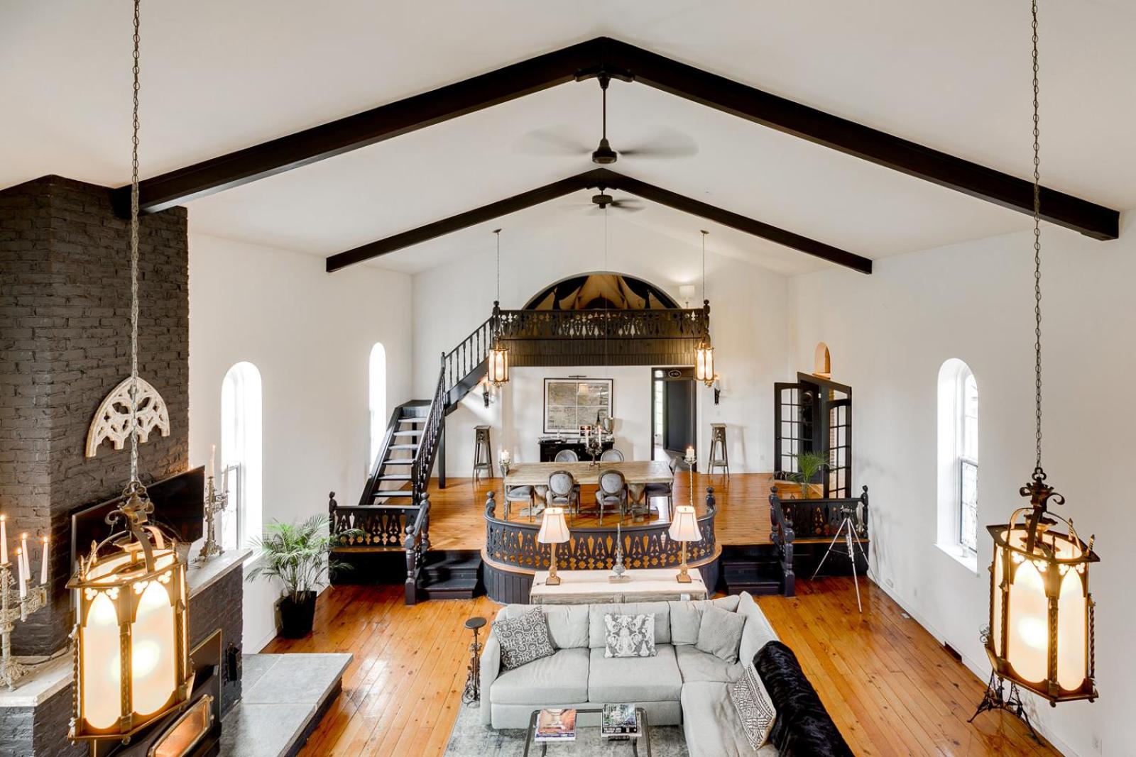 Belleville Vacations - The Prince Edward County Church - Property Image 23