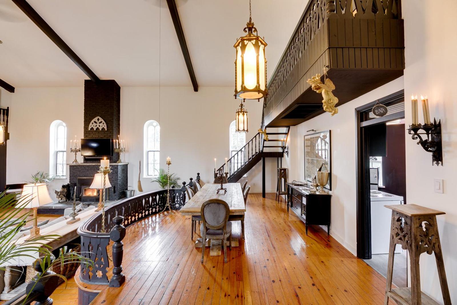 Belleville Vacations - The Prince Edward County Church - Property Image 38