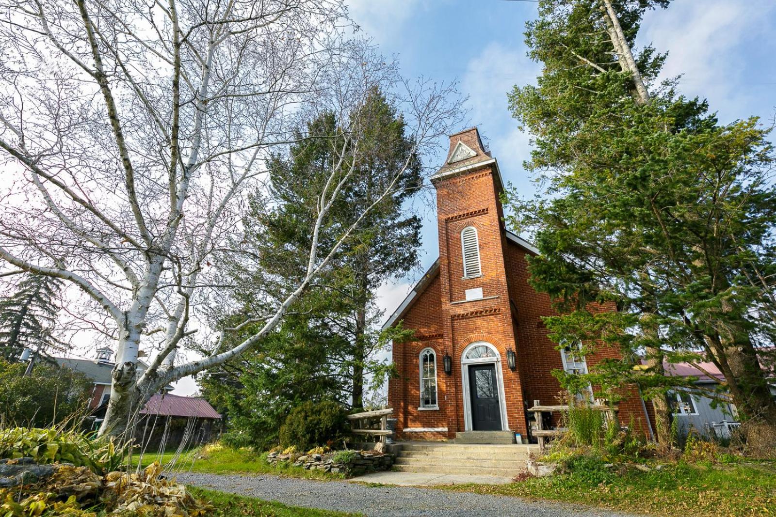 Belleville Vacations - The Prince Edward County Church - Property Image 17