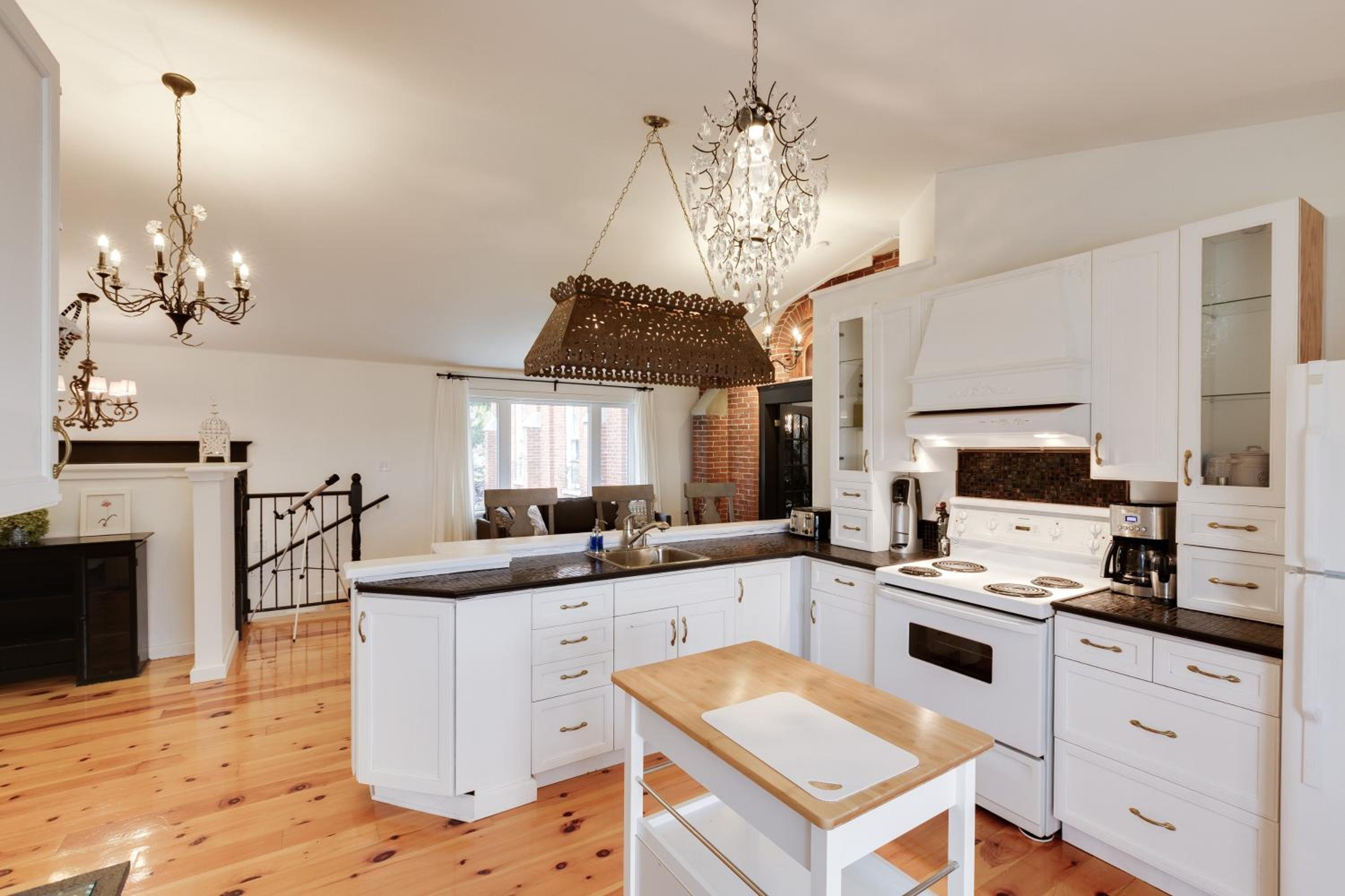 Belleville Vacations - The Prince Edward County Church - Property Image 7