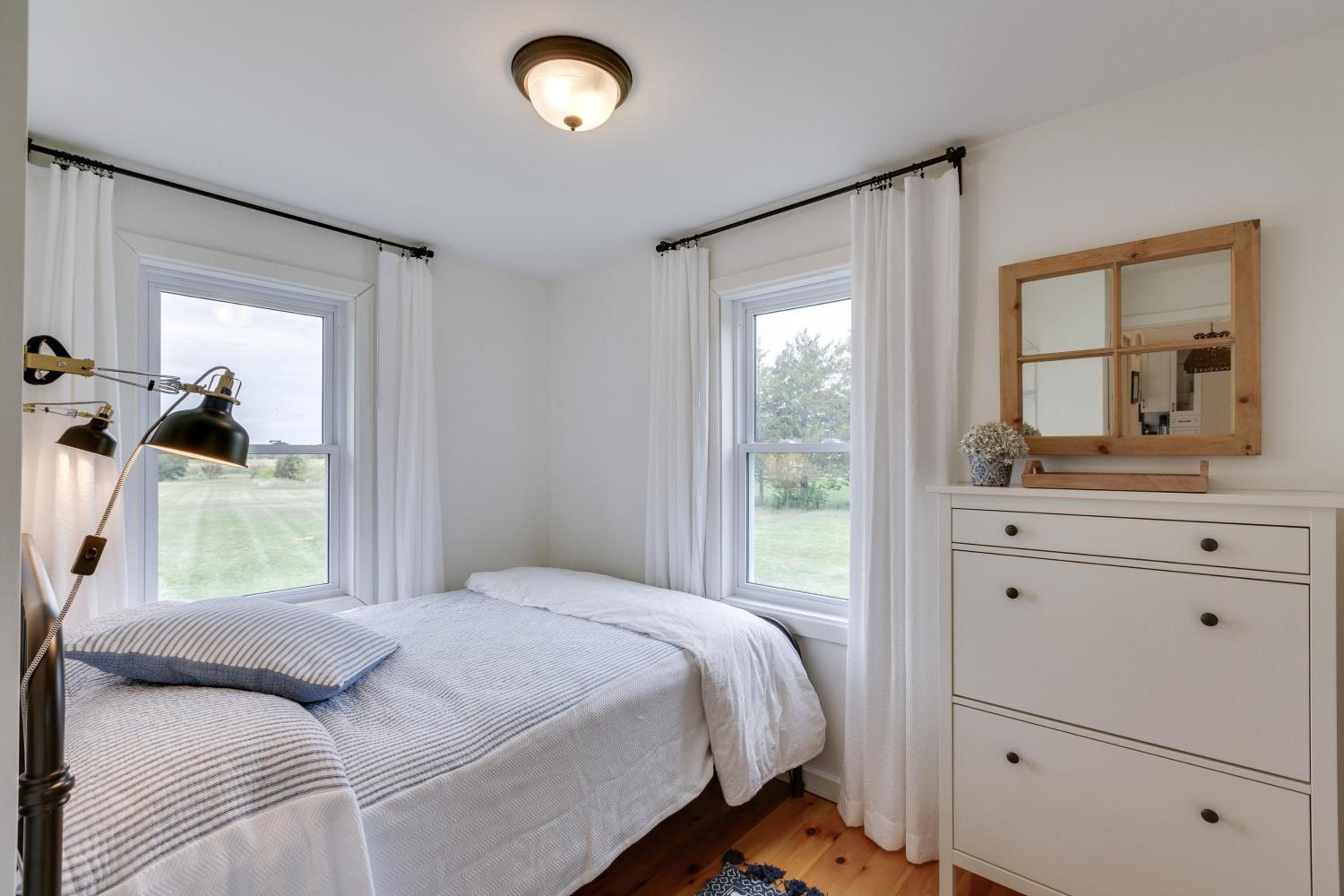 Belleville Vacations - The Prince Edward County Church - Property Image 40