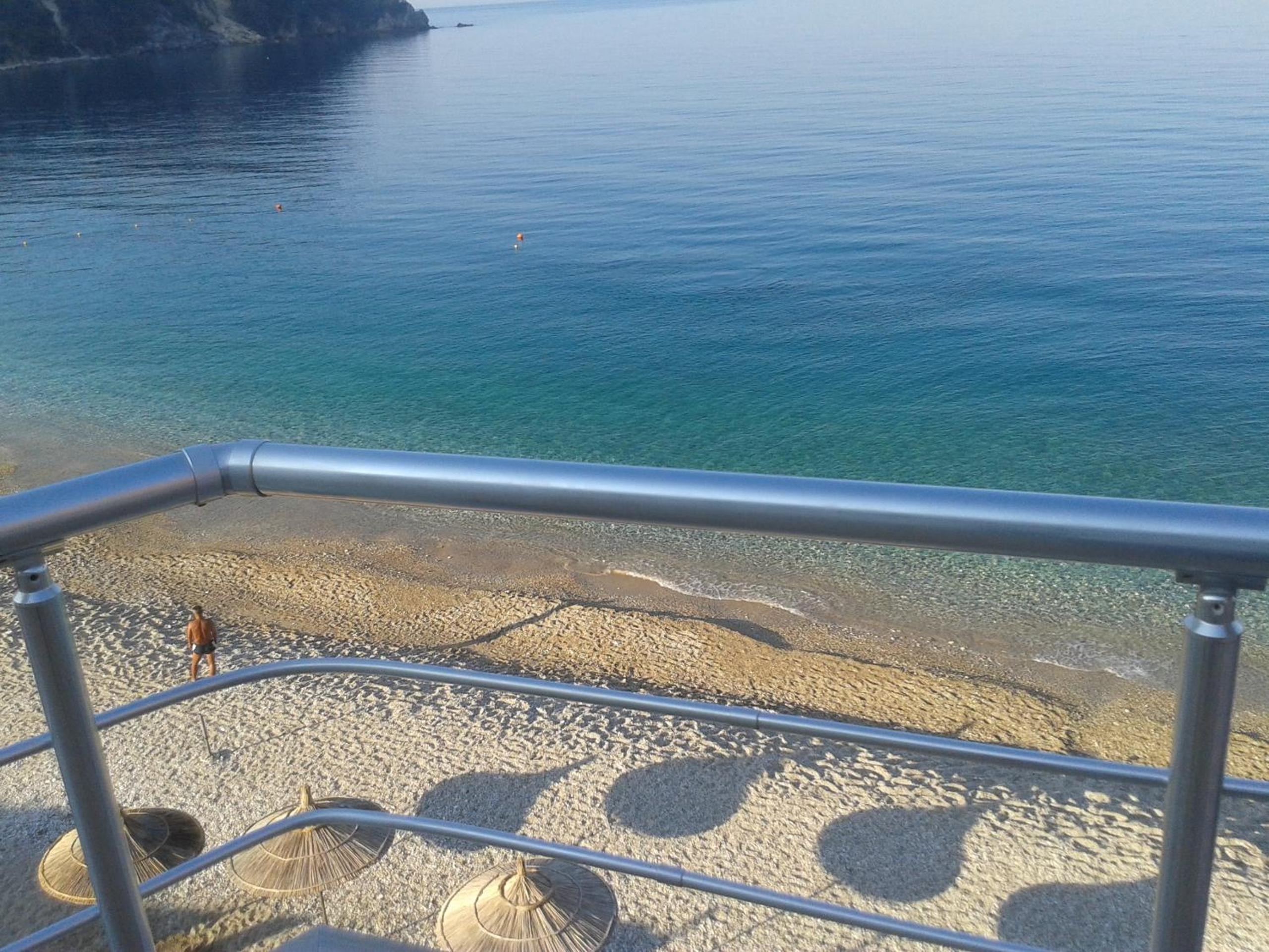 Magic Ionian Apartments & Rooms